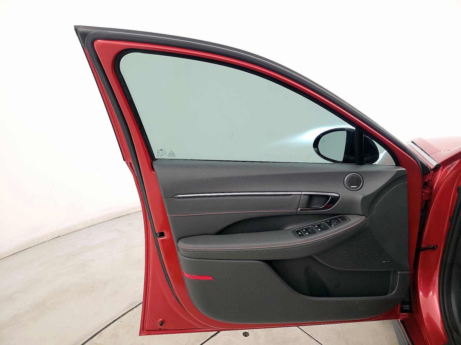 Thumbnail: 2021 Hyundai Sonata - 12