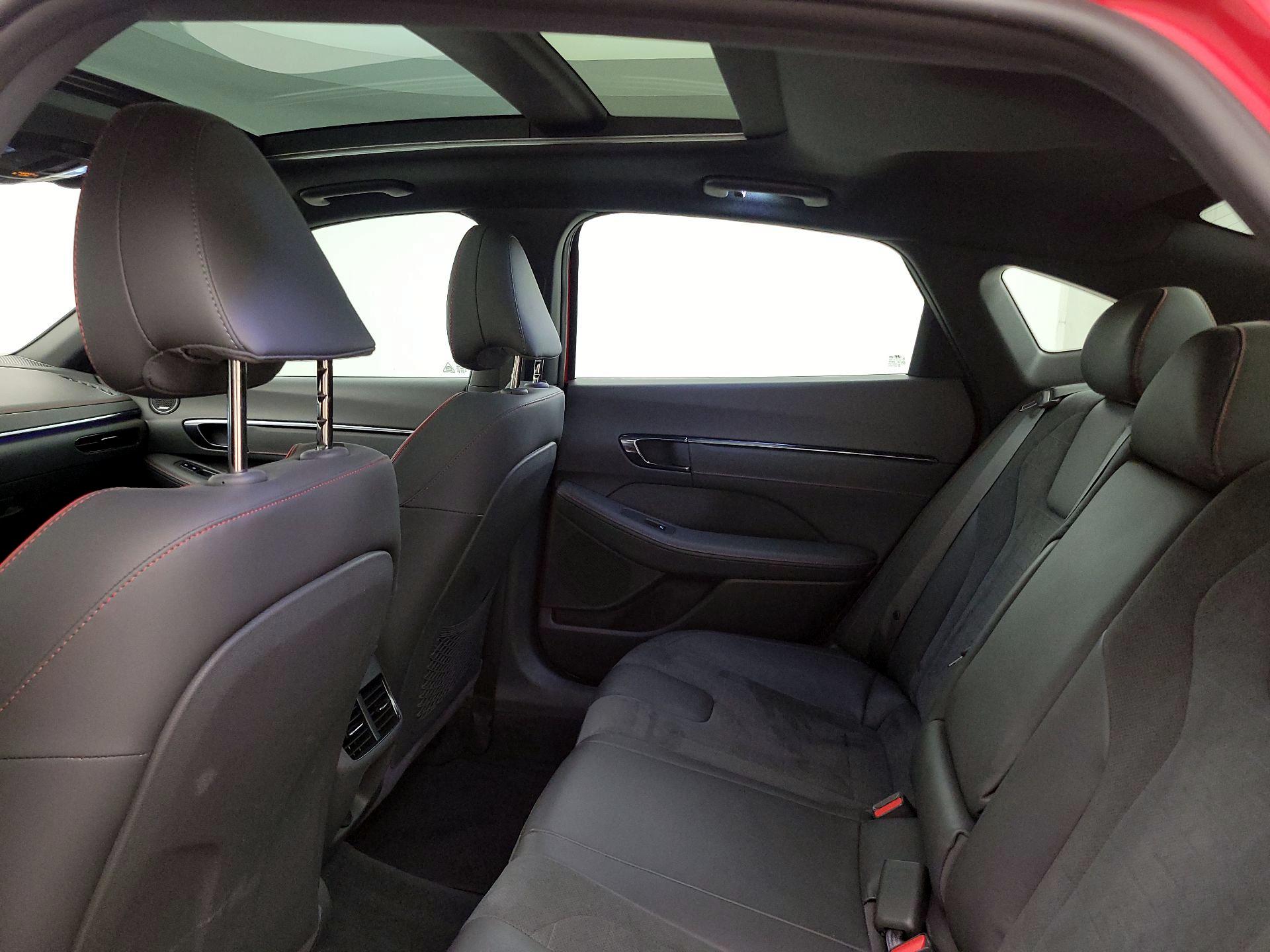 Thumbnail: 2021 Hyundai Sonata - 20