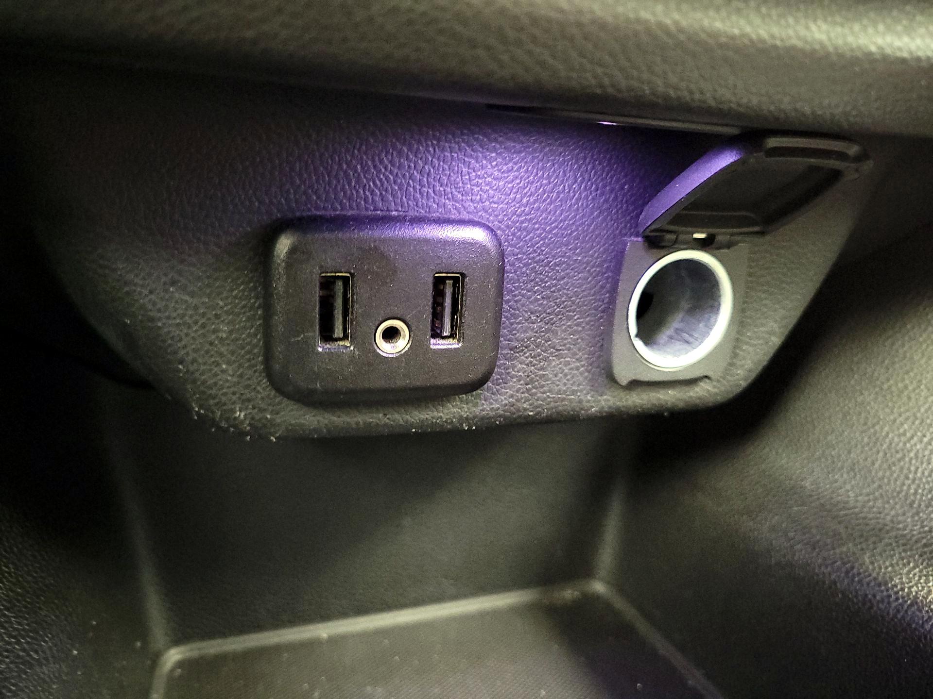 Thumbnail: 2019 Chevrolet Traverse - 18