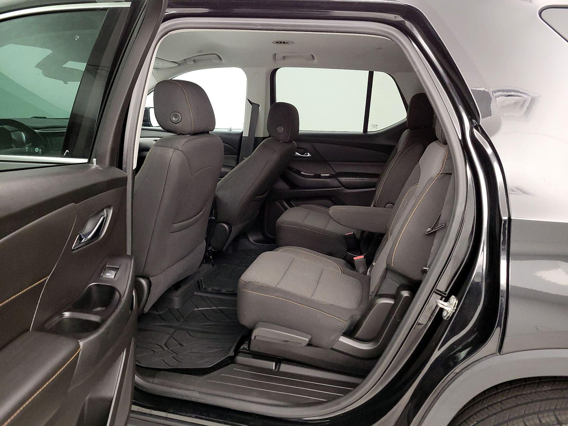 Thumbnail: 2019 Chevrolet Traverse - 19