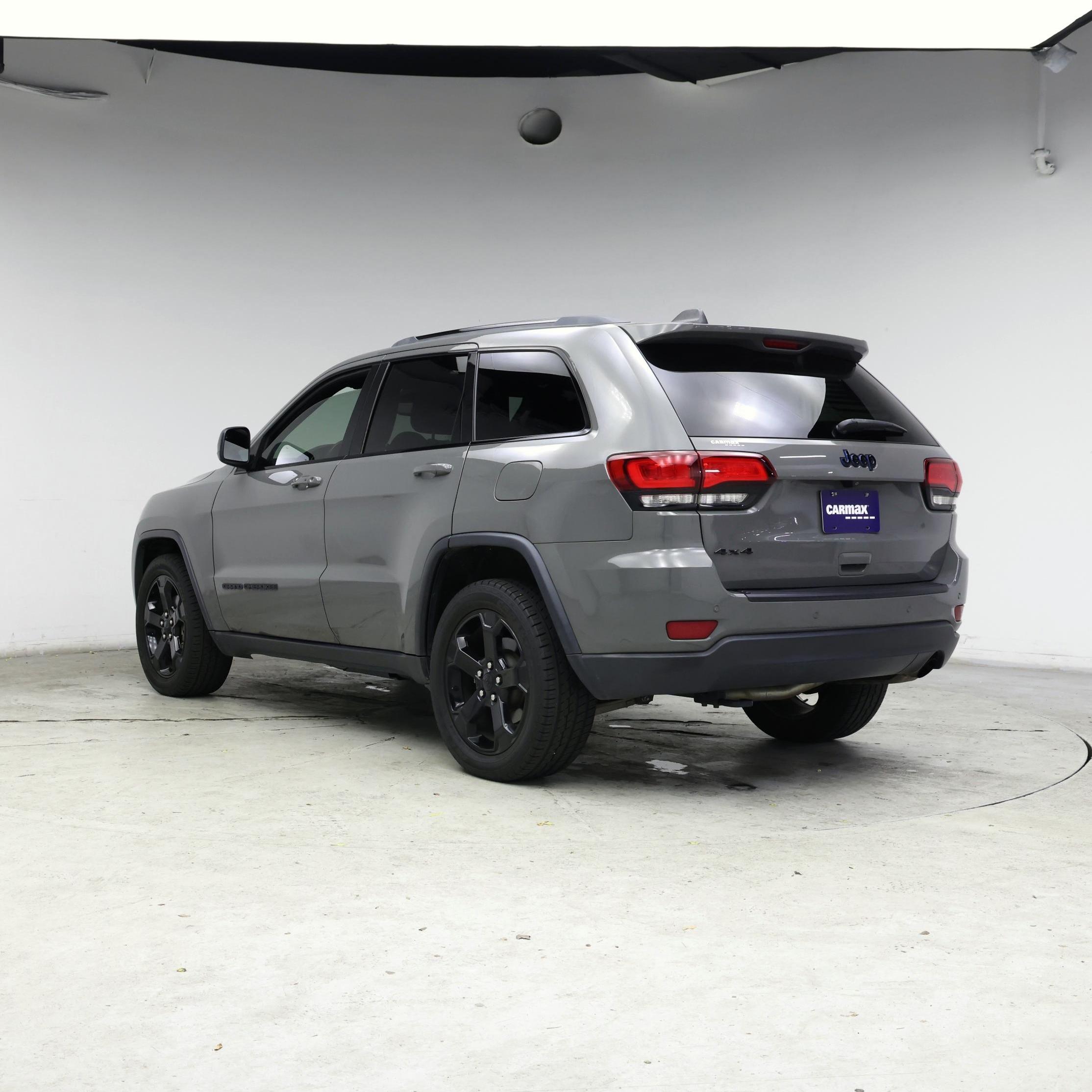 Thumbnail: 2019 Jeep Grand Cherokee - 2