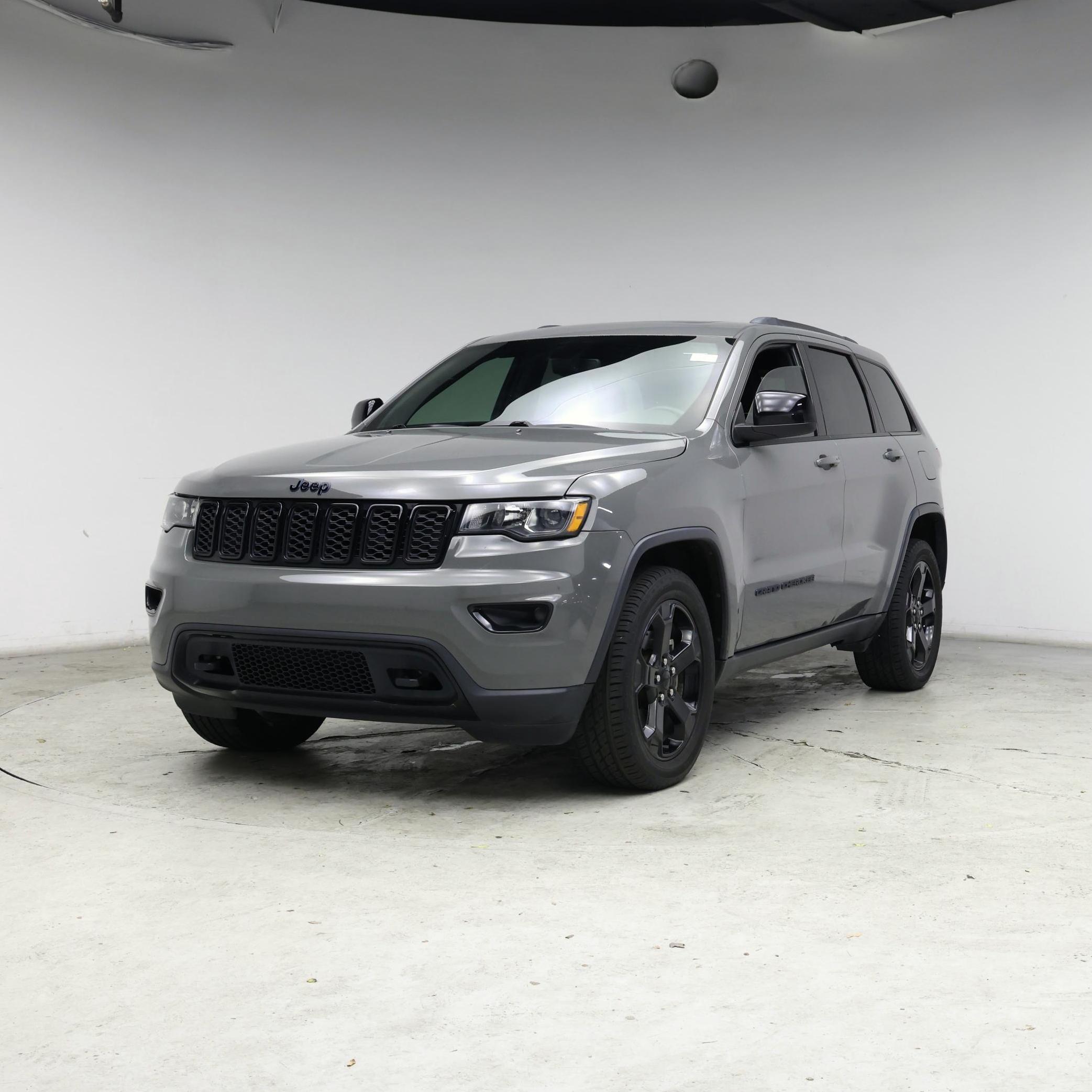 Thumbnail: 2019 Jeep Grand Cherokee - 4