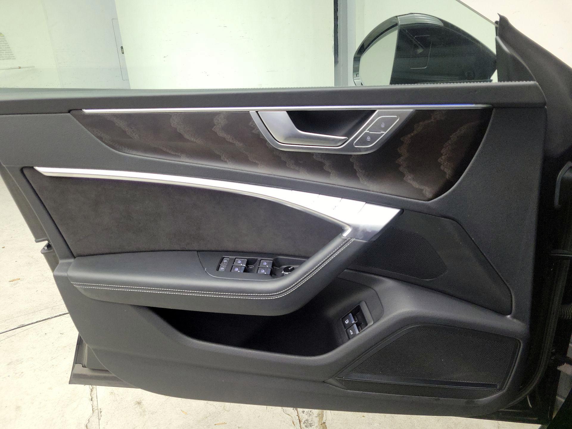 Thumbnail: 2021 Audi A7 - 12