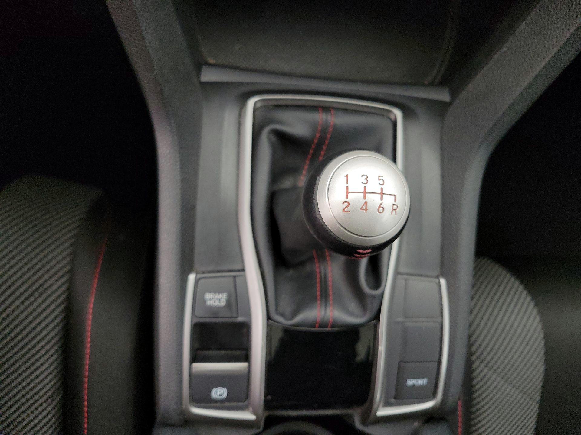 Thumbnail: 2016 Honda Civic - 17