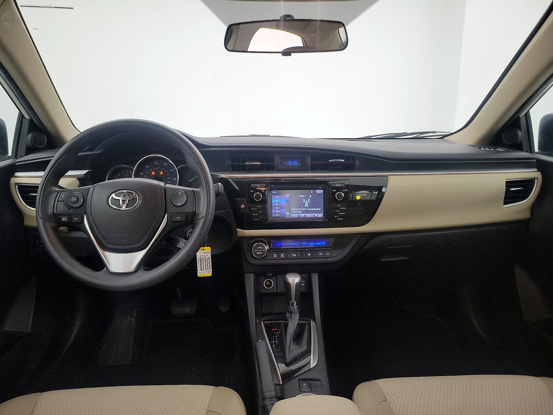 Thumbnail: 2015 Toyota Corolla - 9
