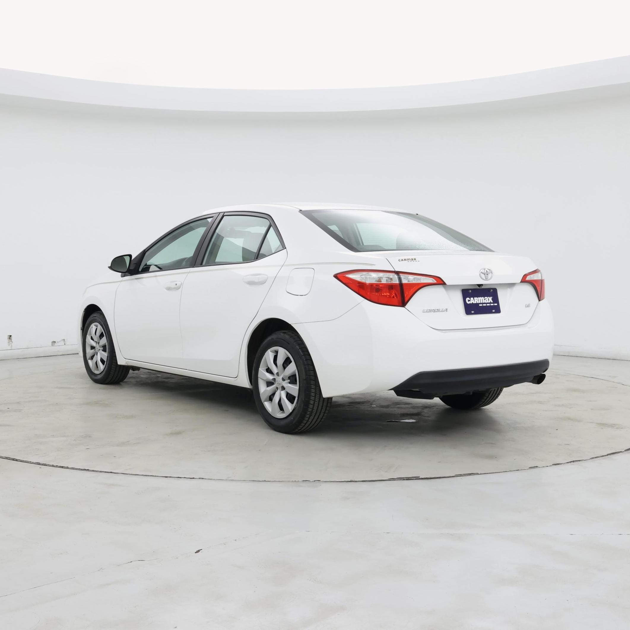 Thumbnail: 2015 Toyota Corolla - 2