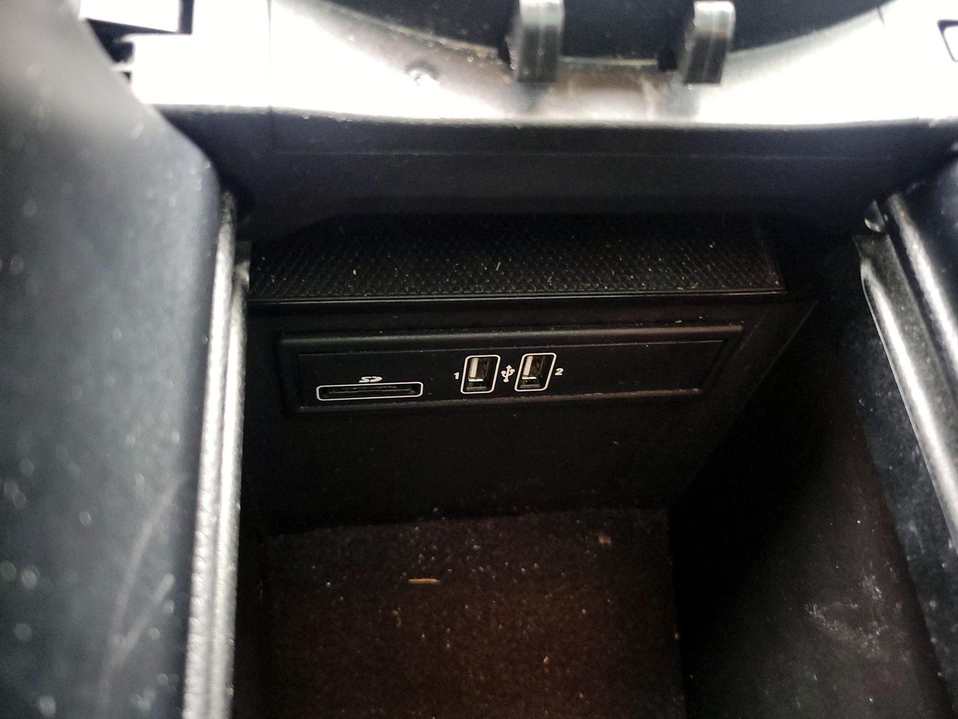 Thumbnail: 2017 Mercedes-Benz GLC - 18