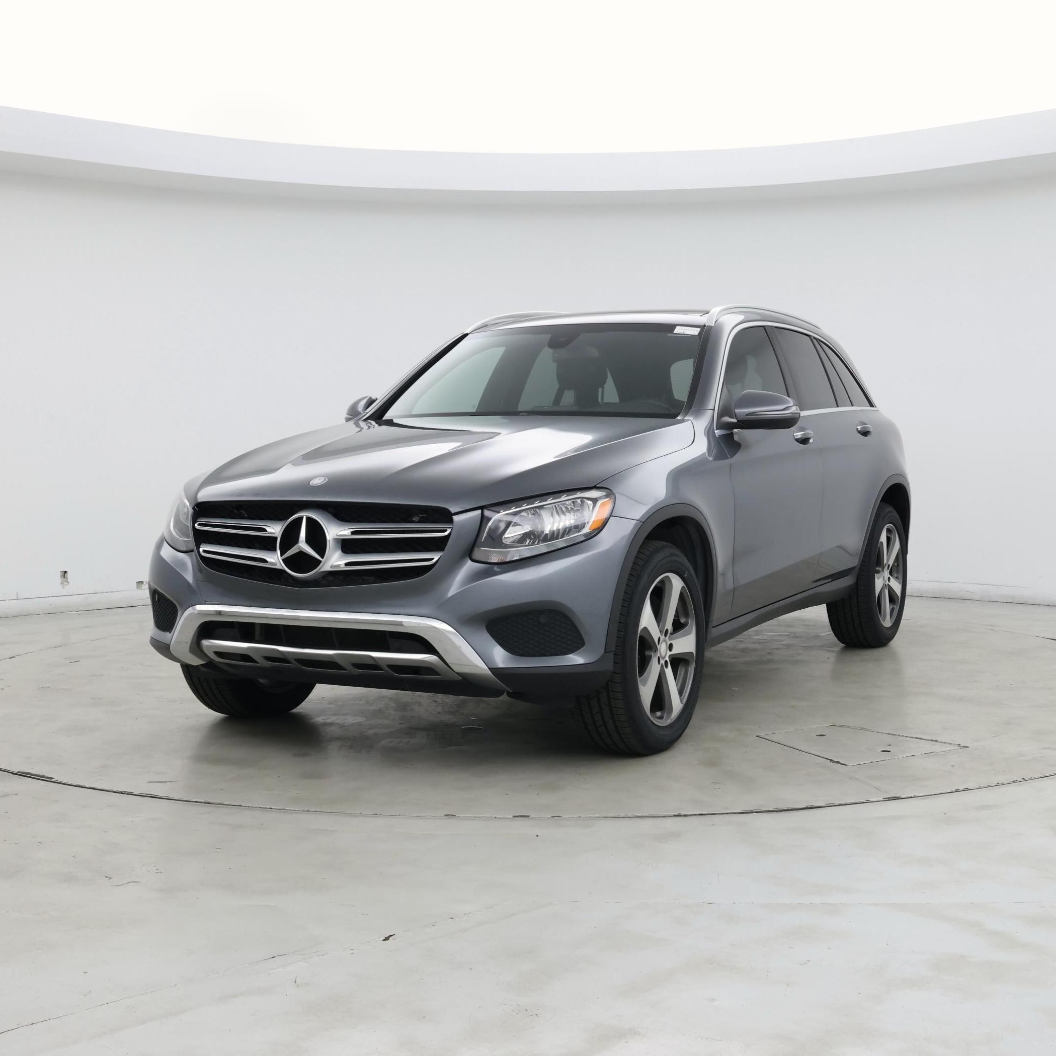 Thumbnail: 2017 Mercedes-Benz GLC - 4