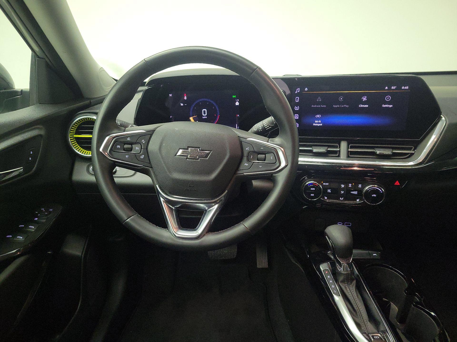 Thumbnail: 2024 Chevrolet Trax - 10