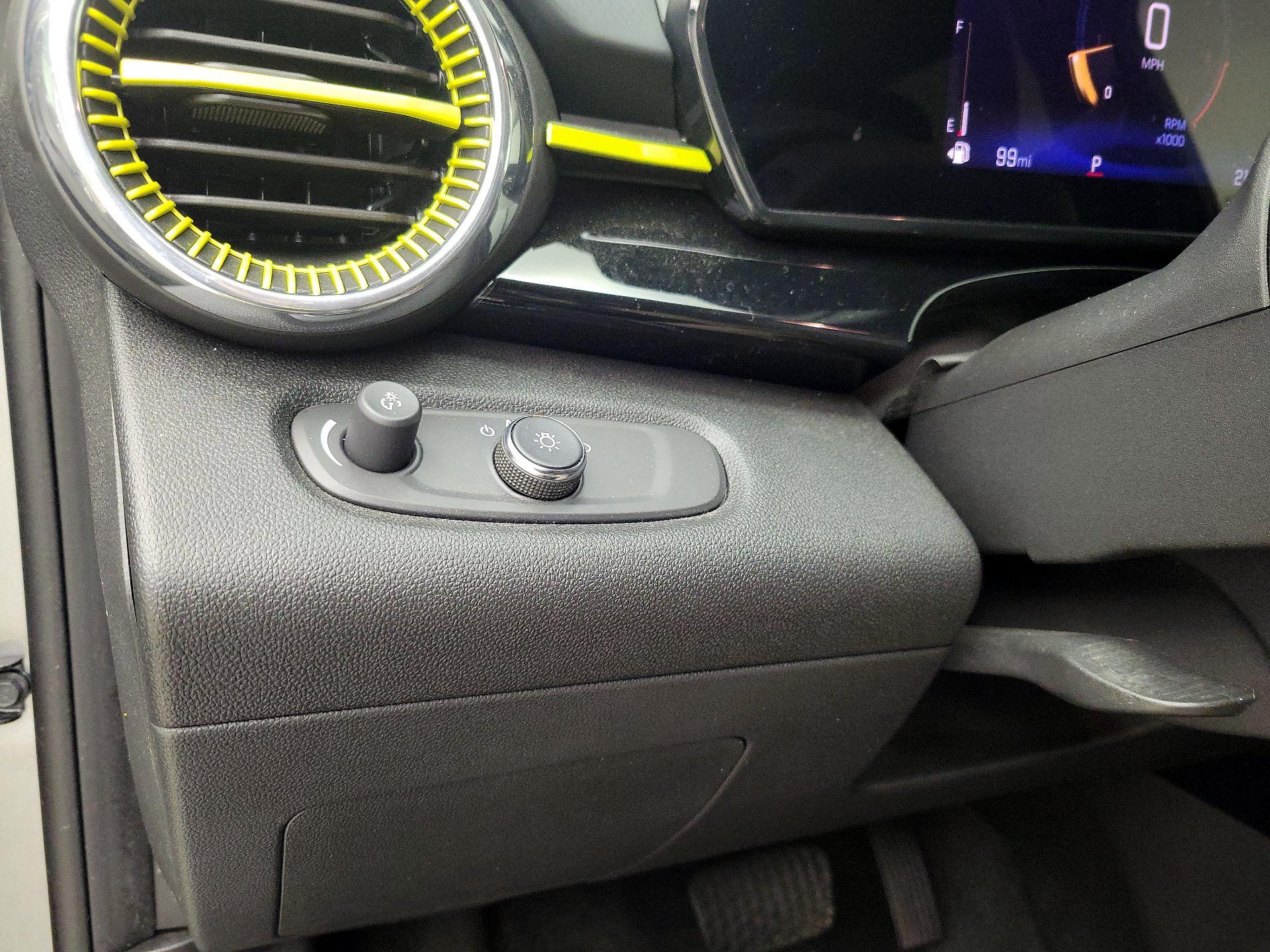 Thumbnail: 2024 Chevrolet Trax - 13