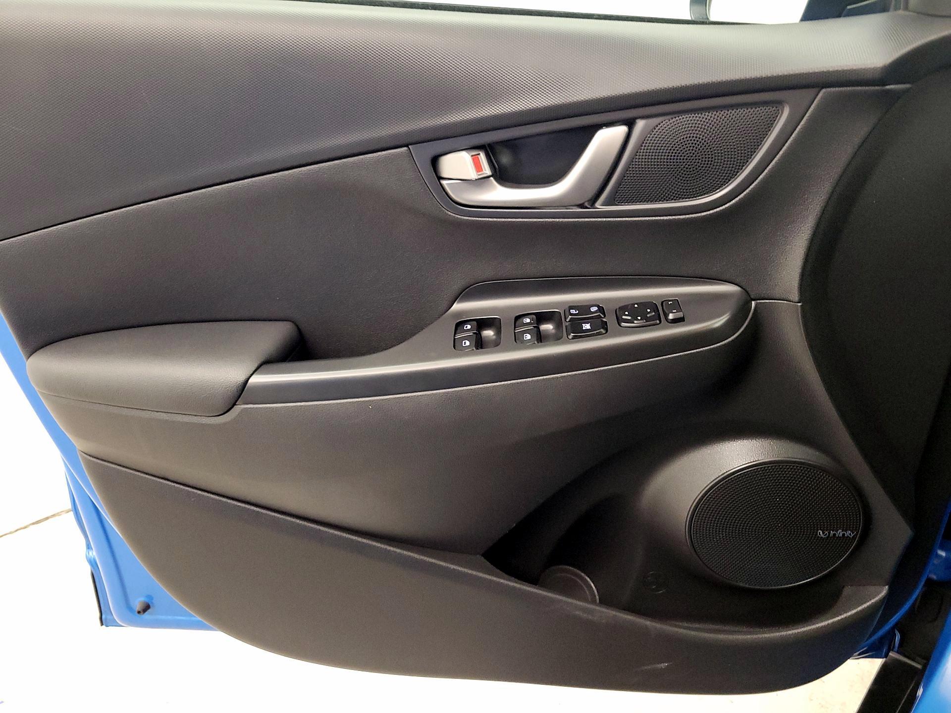 Thumbnail: 2020 Hyundai Kona - 12