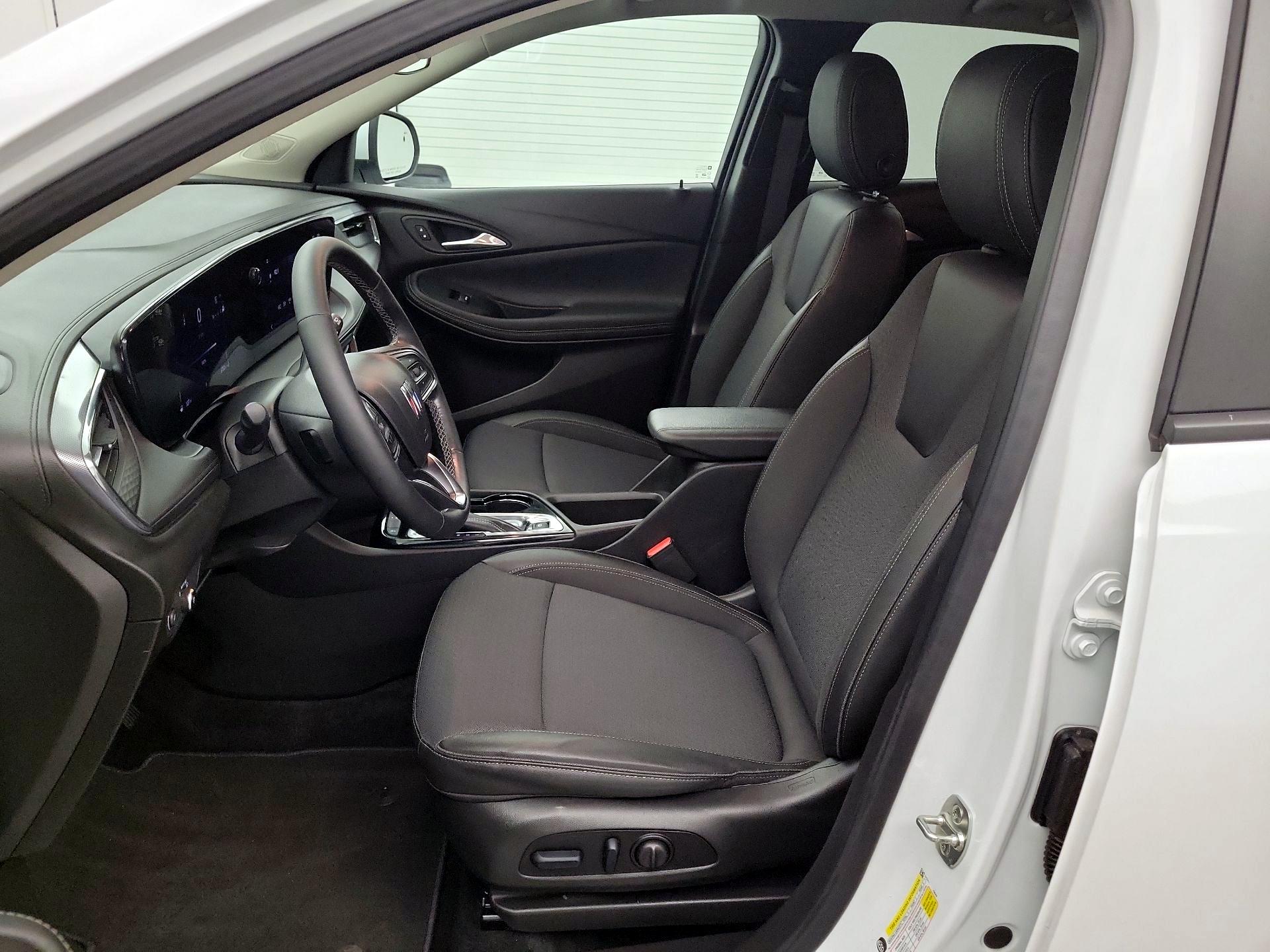 Thumbnail: 2025 Buick Encore GX - 9