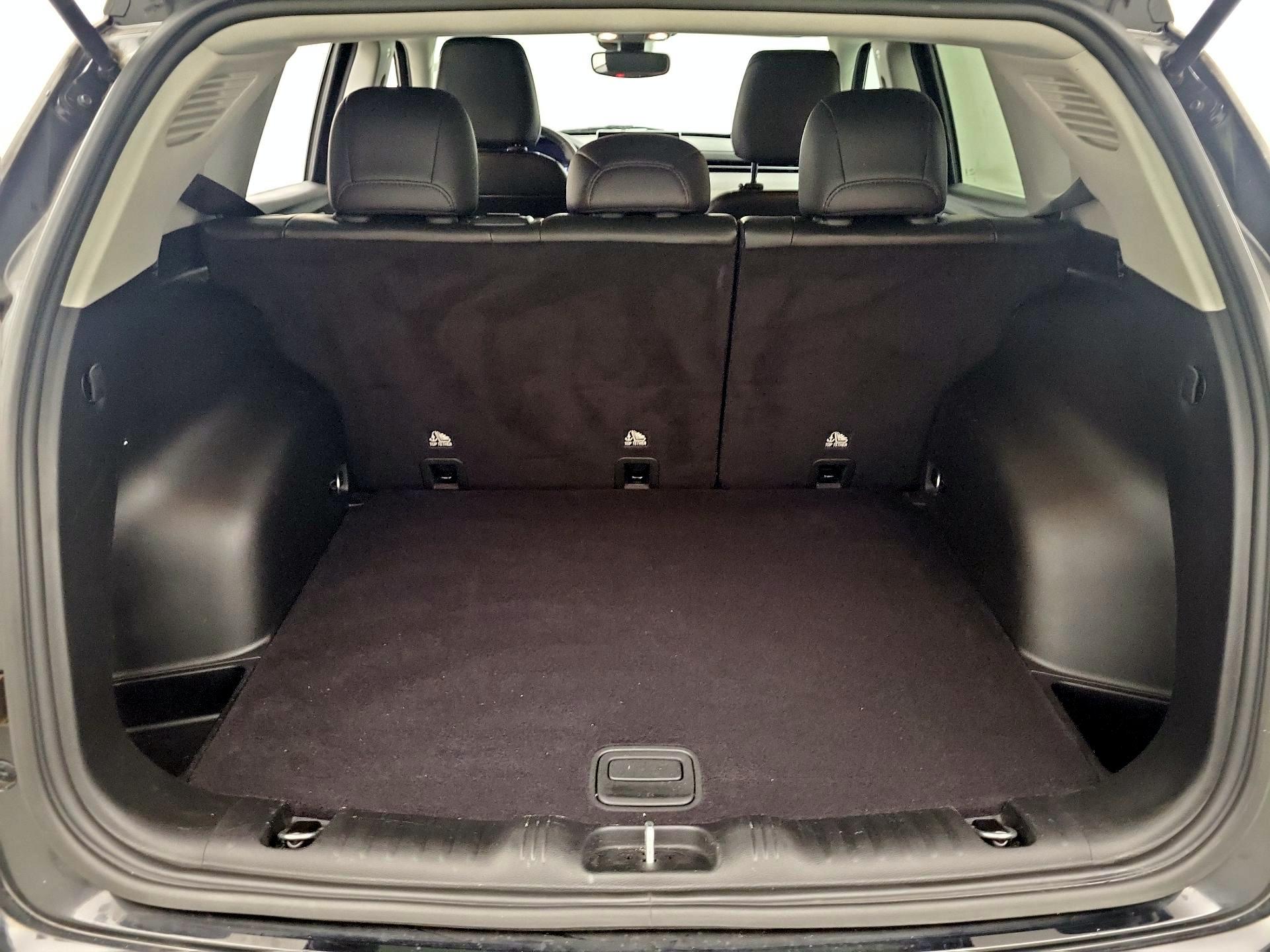 Thumbnail: 2022 Jeep Compass - 18