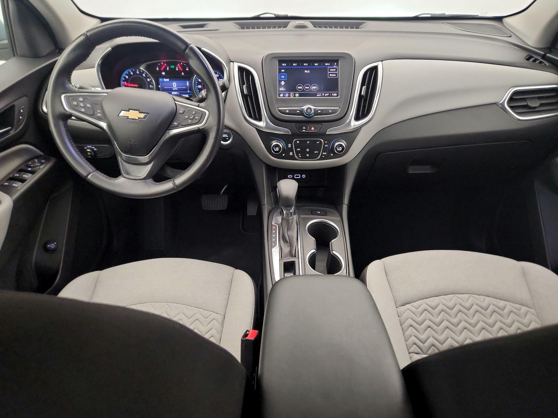 Thumbnail: 2022 Chevrolet Equinox - 9