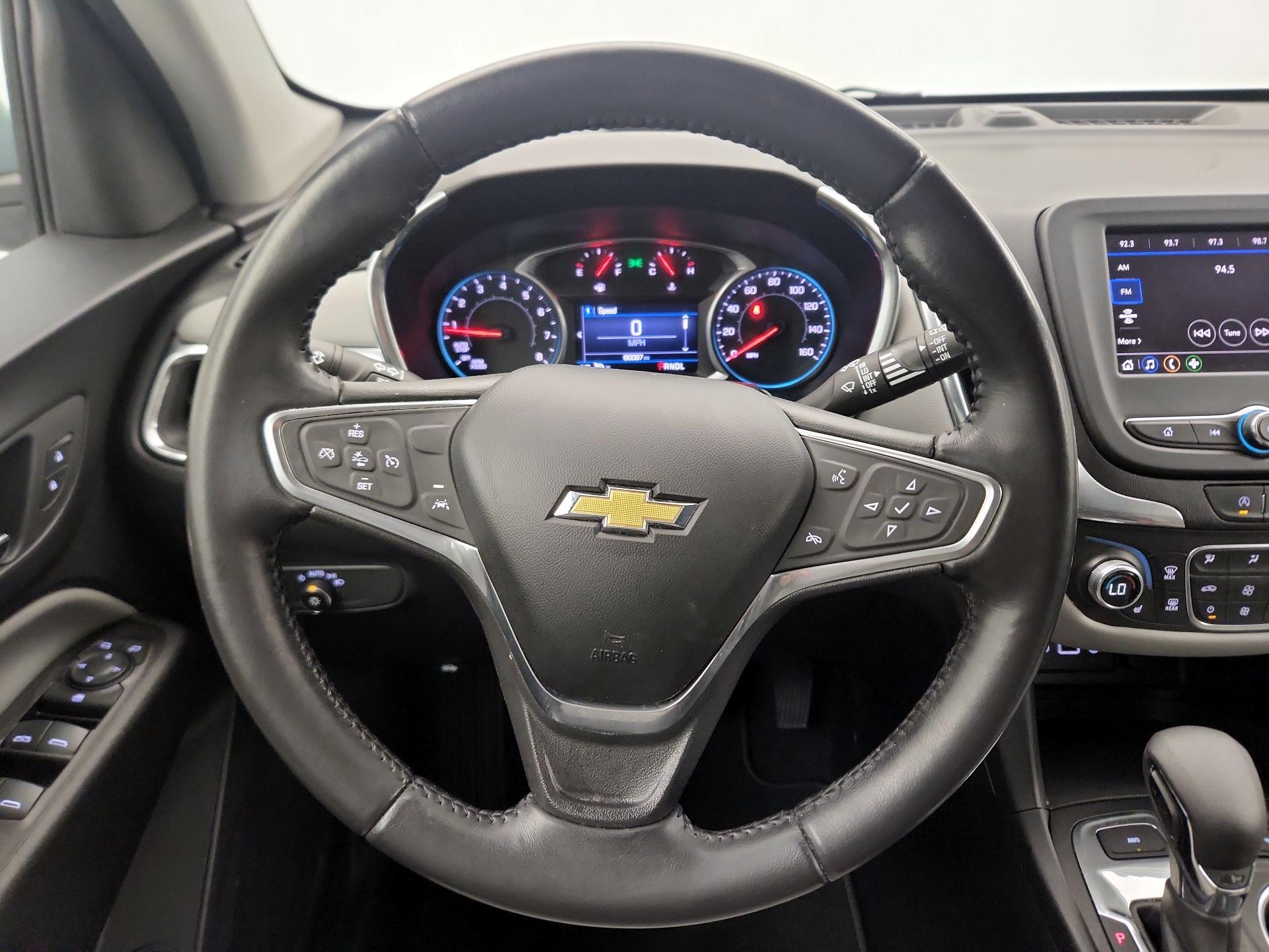 Thumbnail: 2022 Chevrolet Equinox - 10