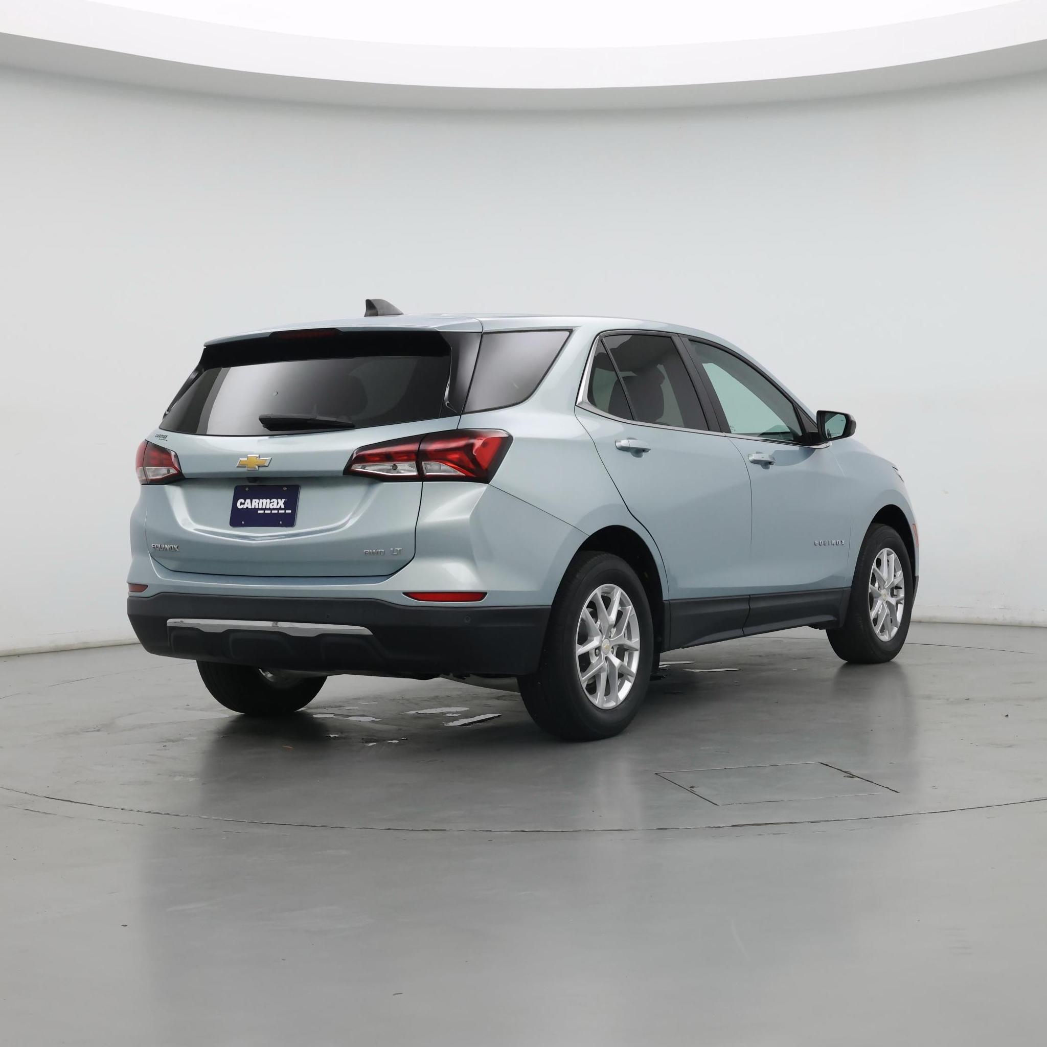 Thumbnail: 2022 Chevrolet Equinox - 8