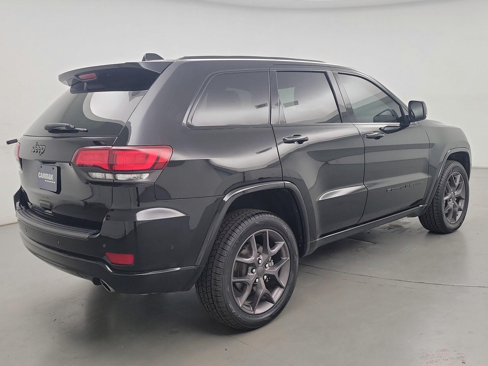 Thumbnail: 2021 Jeep Grand Cherokee - 5