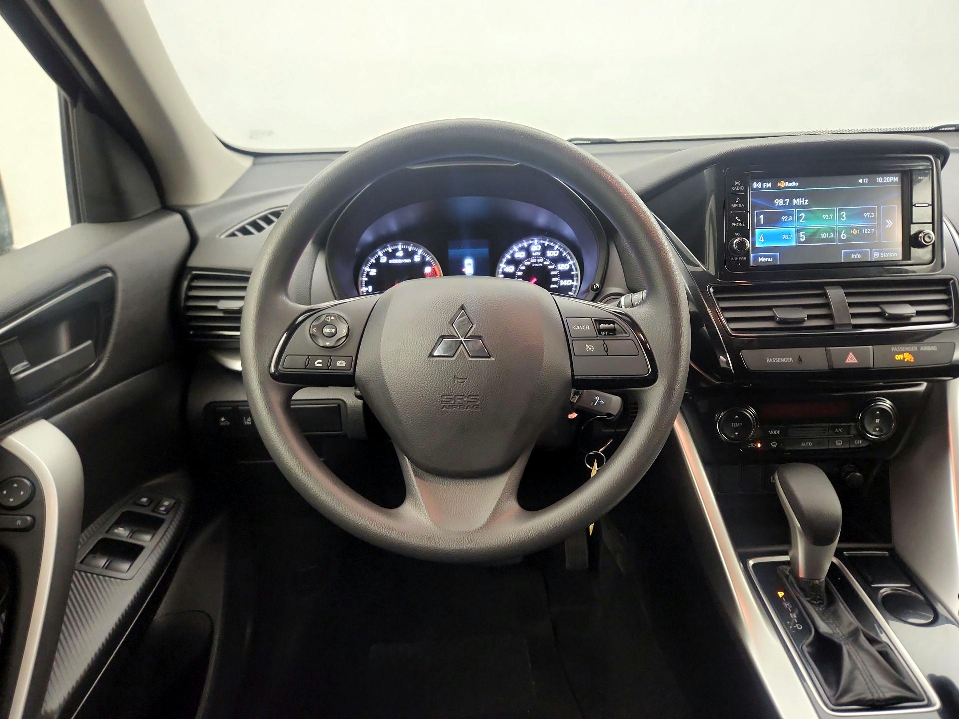 Thumbnail: 2022 Mitsubishi Eclipse Cross - 10