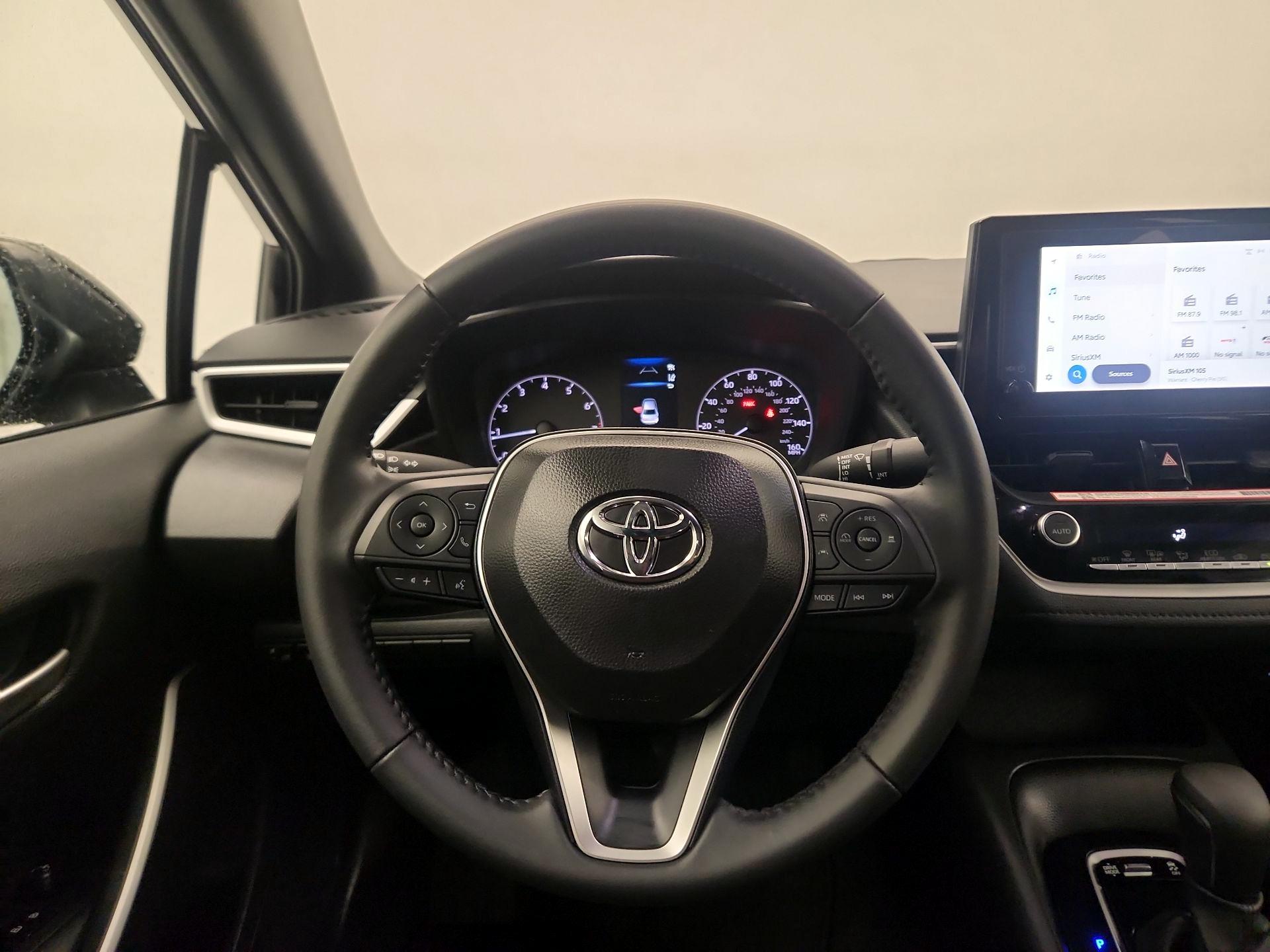 Thumbnail: 2025 Toyota Corolla - 10