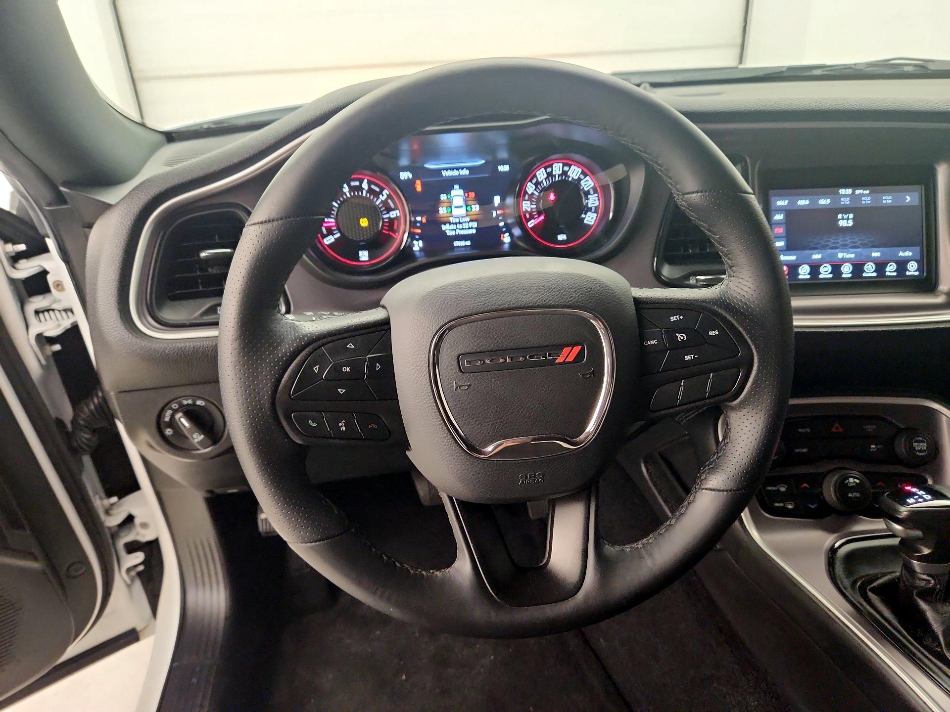 Thumbnail: 2022 Dodge Challenger - 10