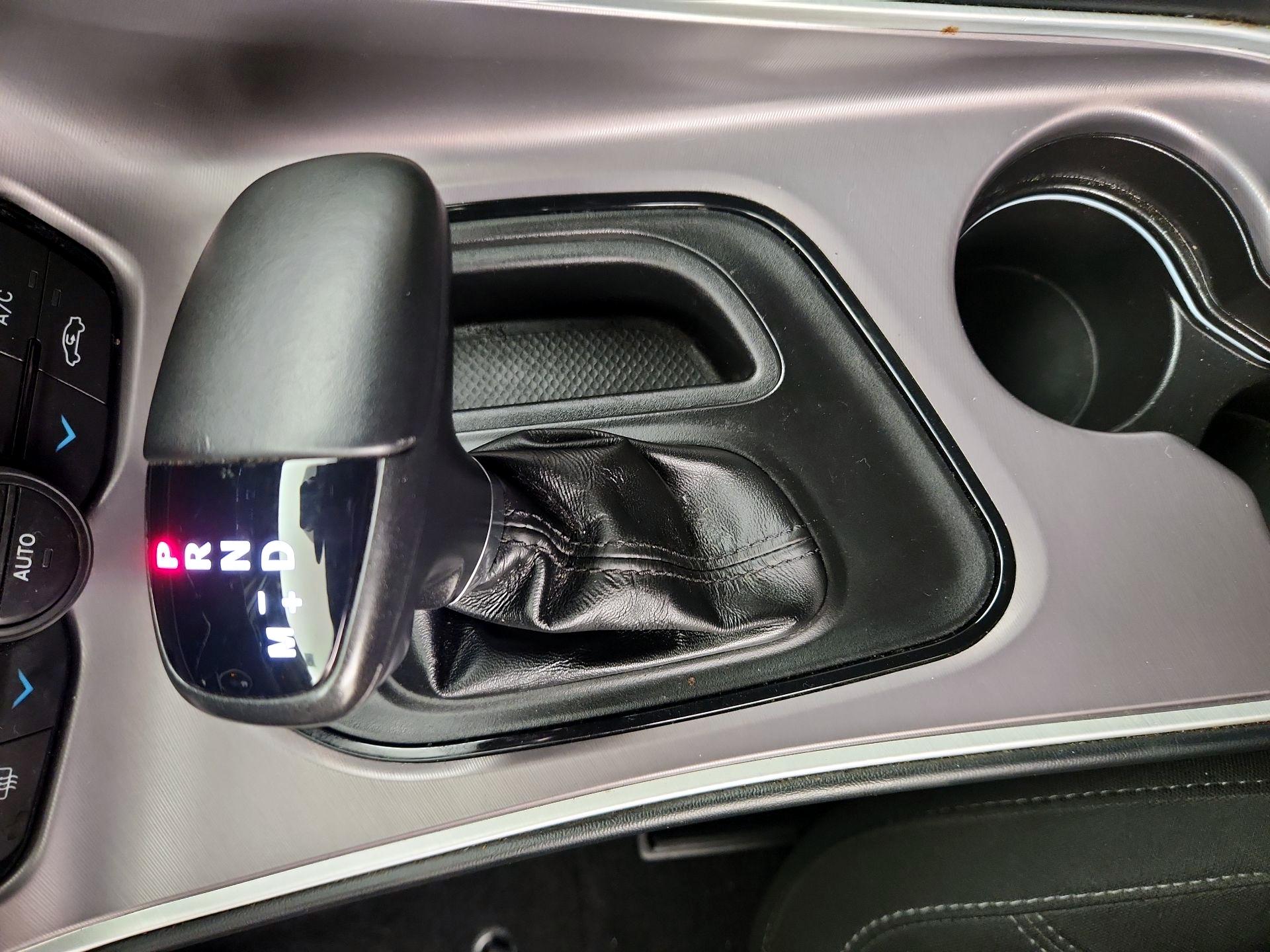 Thumbnail: 2022 Dodge Challenger - 17