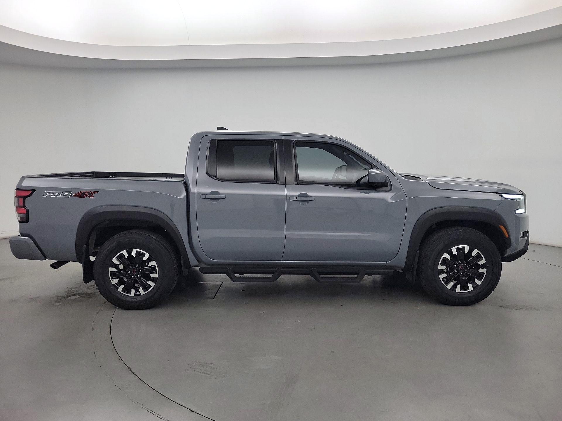 Thumbnail: 2023 Nissan Frontier - 4