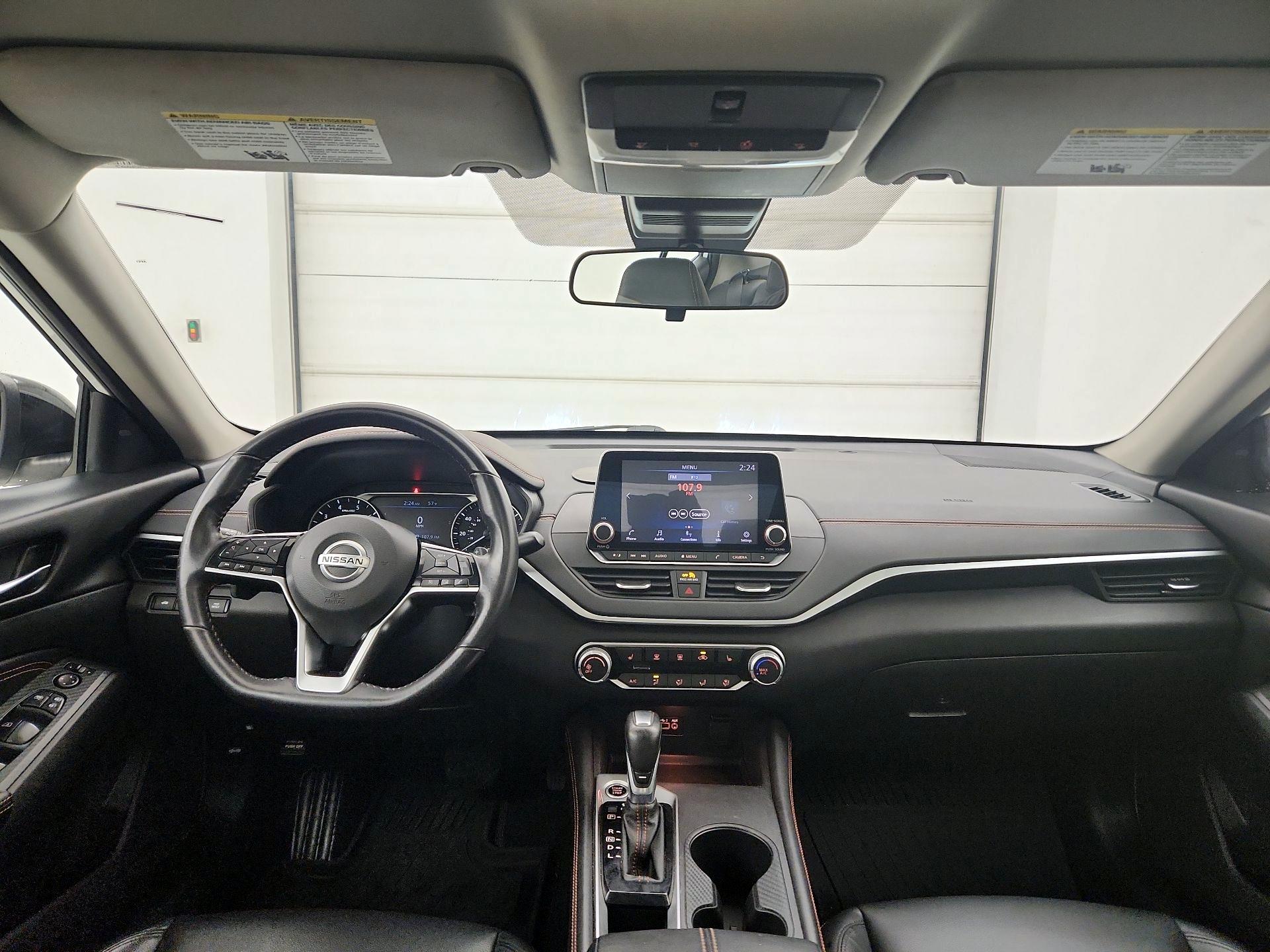 Thumbnail: 2020 Nissan Altima - 9