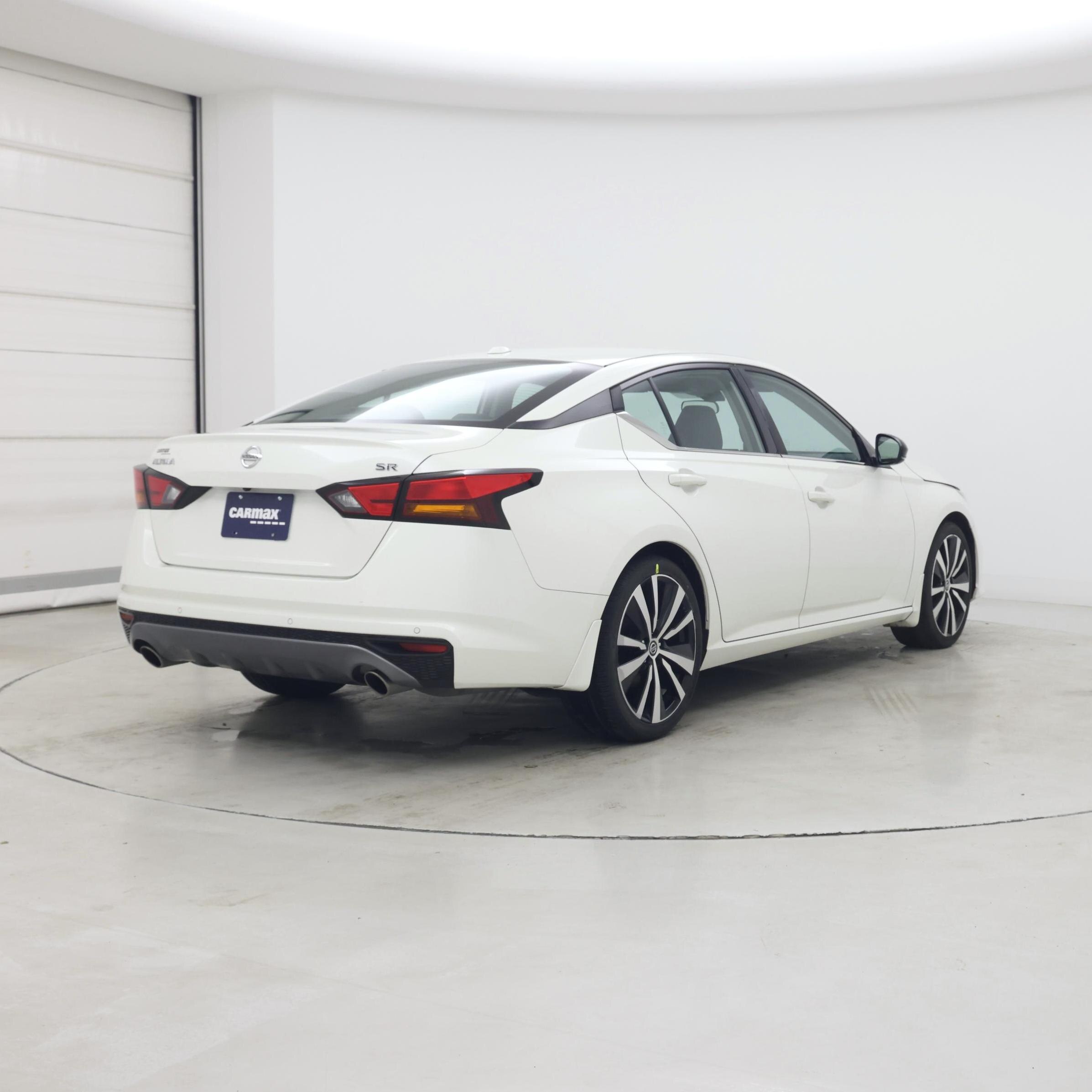 Thumbnail: 2020 Nissan Altima - 8