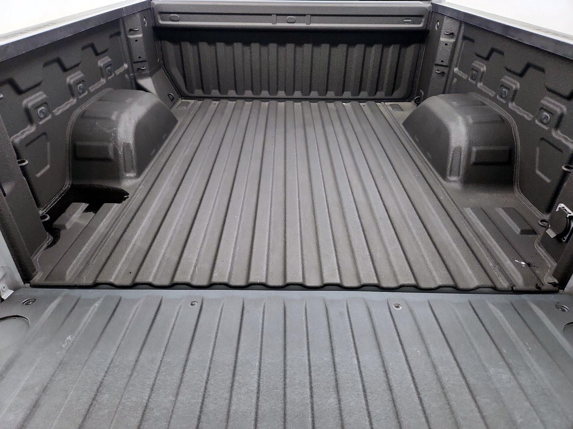 Thumbnail: 2025 Chevrolet Silverado 1500 - 20