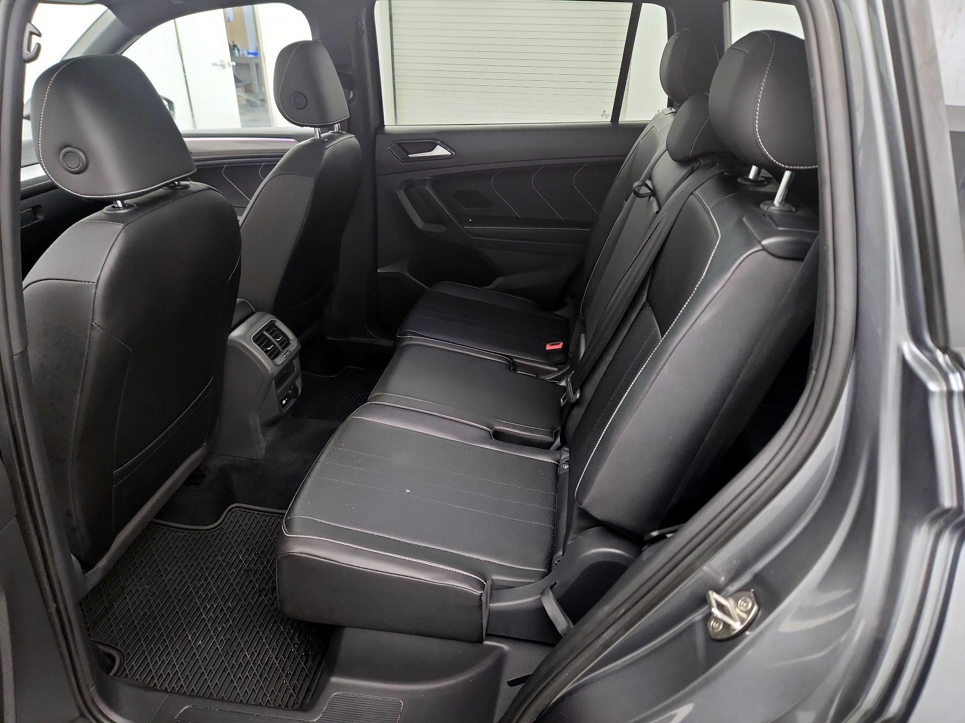 Thumbnail: 2022 Volkswagen Tiguan - 20