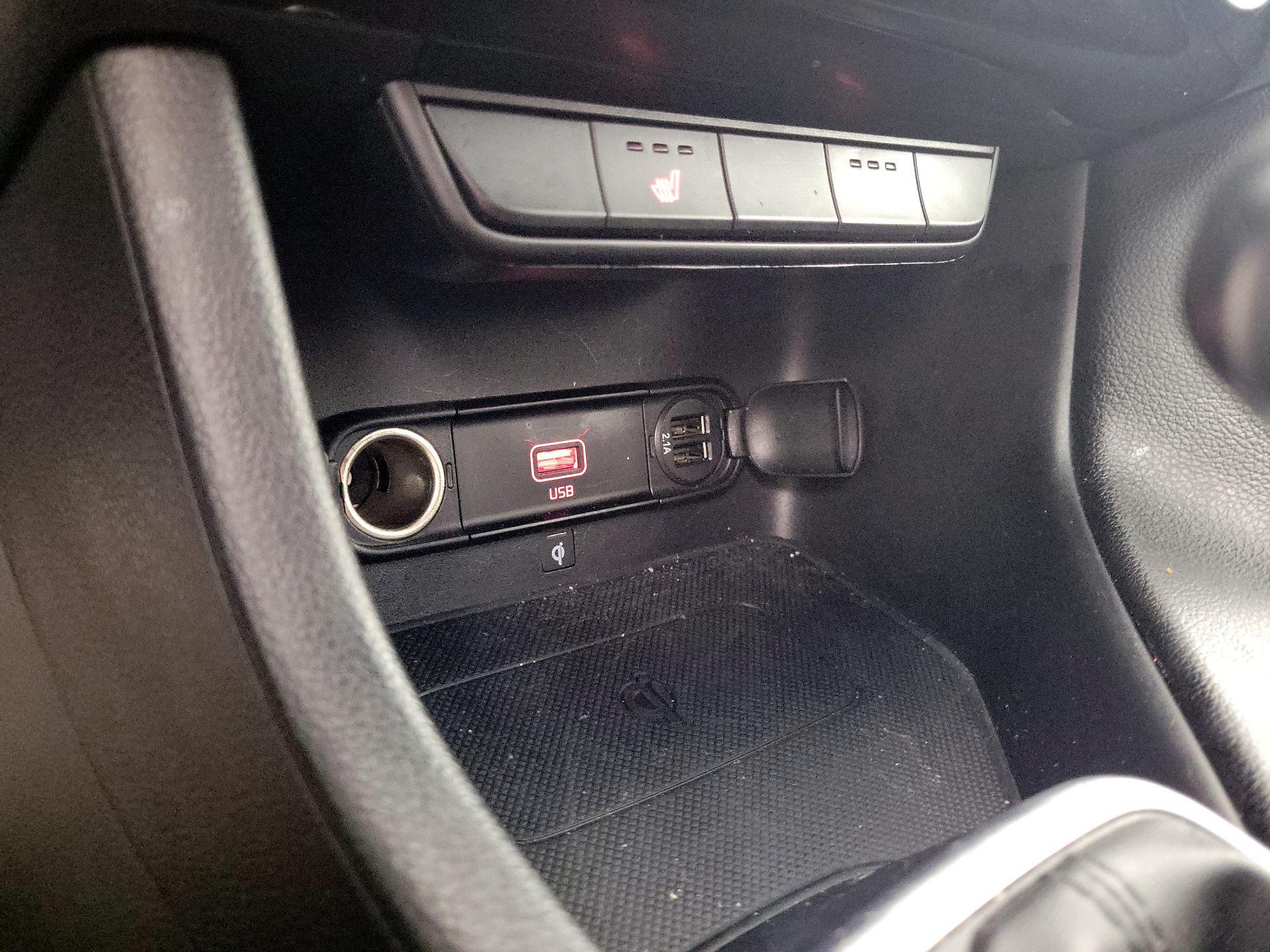 Thumbnail: 2022 Kia Sportage - 18