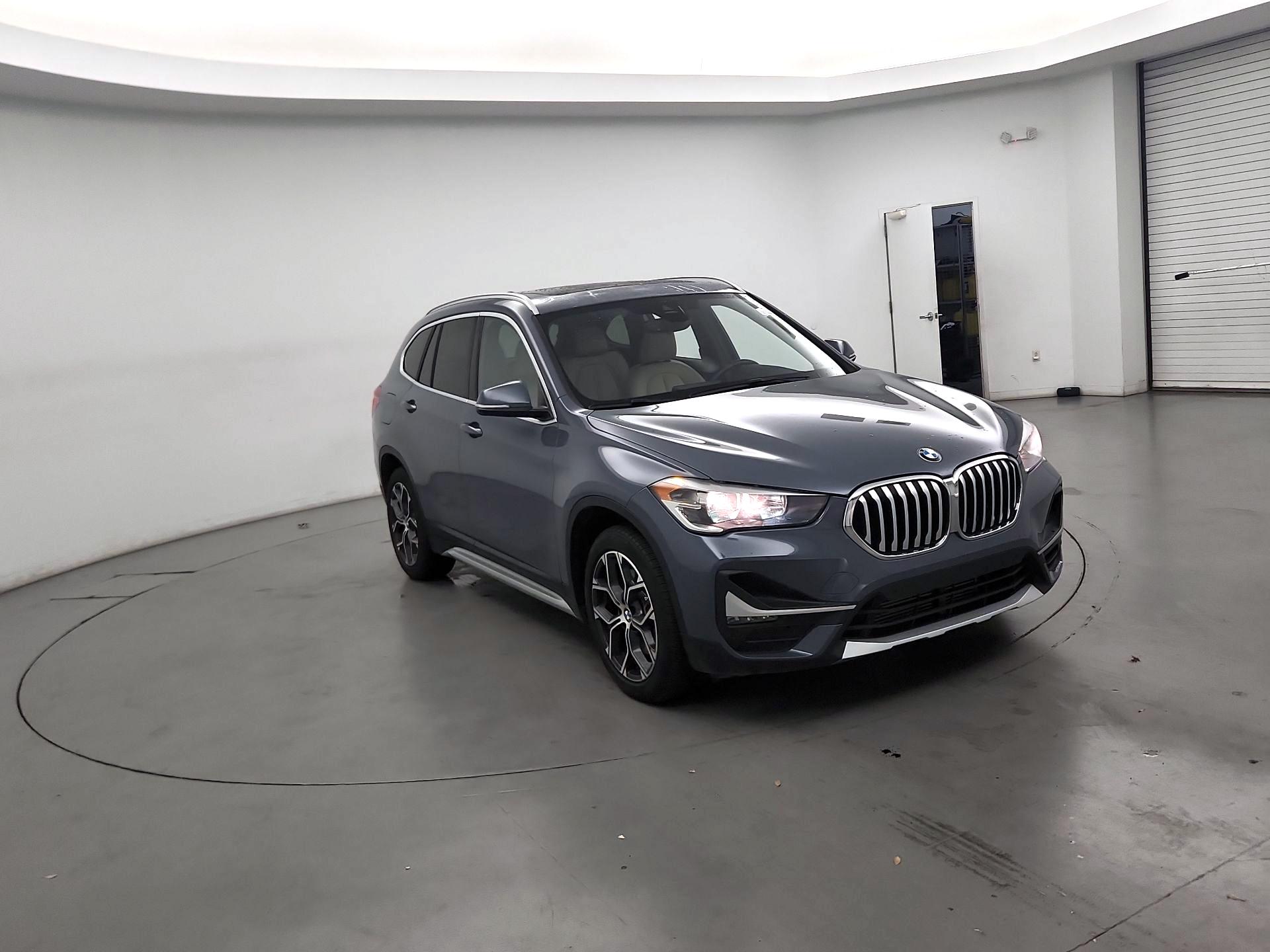 Thumbnail: 2020 BMW X1 - 1