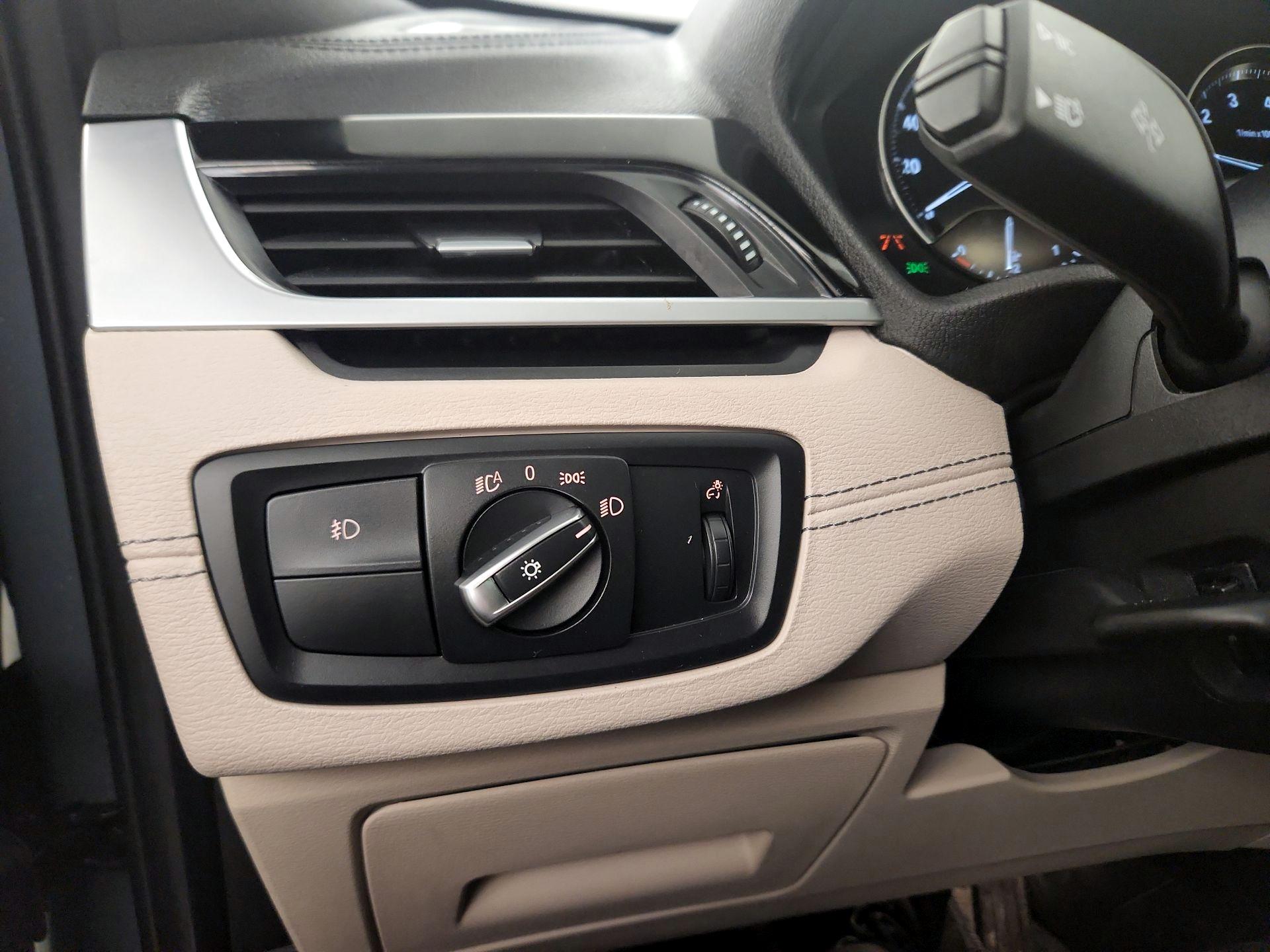 Thumbnail: 2020 BMW X1 - 11