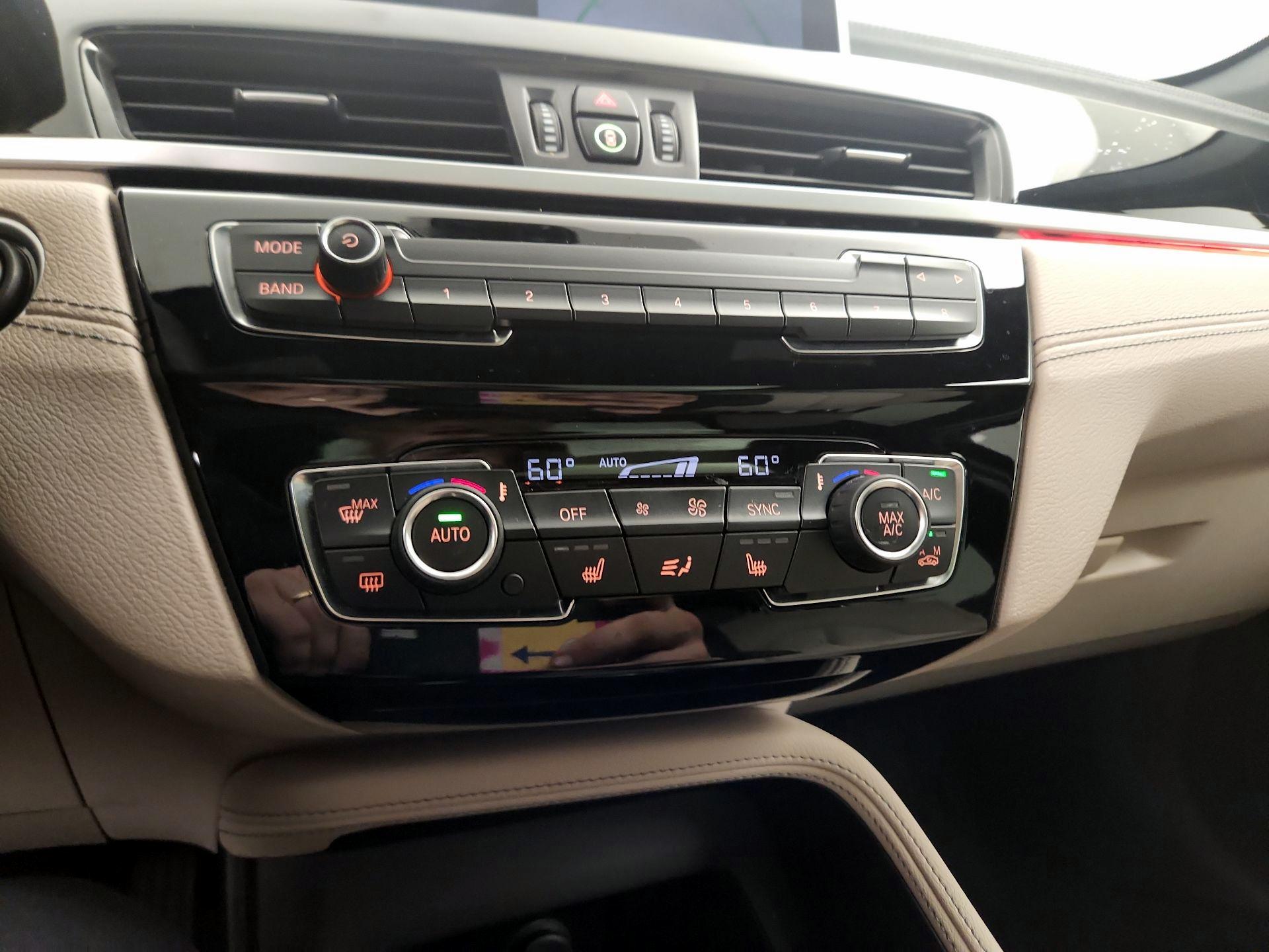 Thumbnail: 2020 BMW X1 - 15