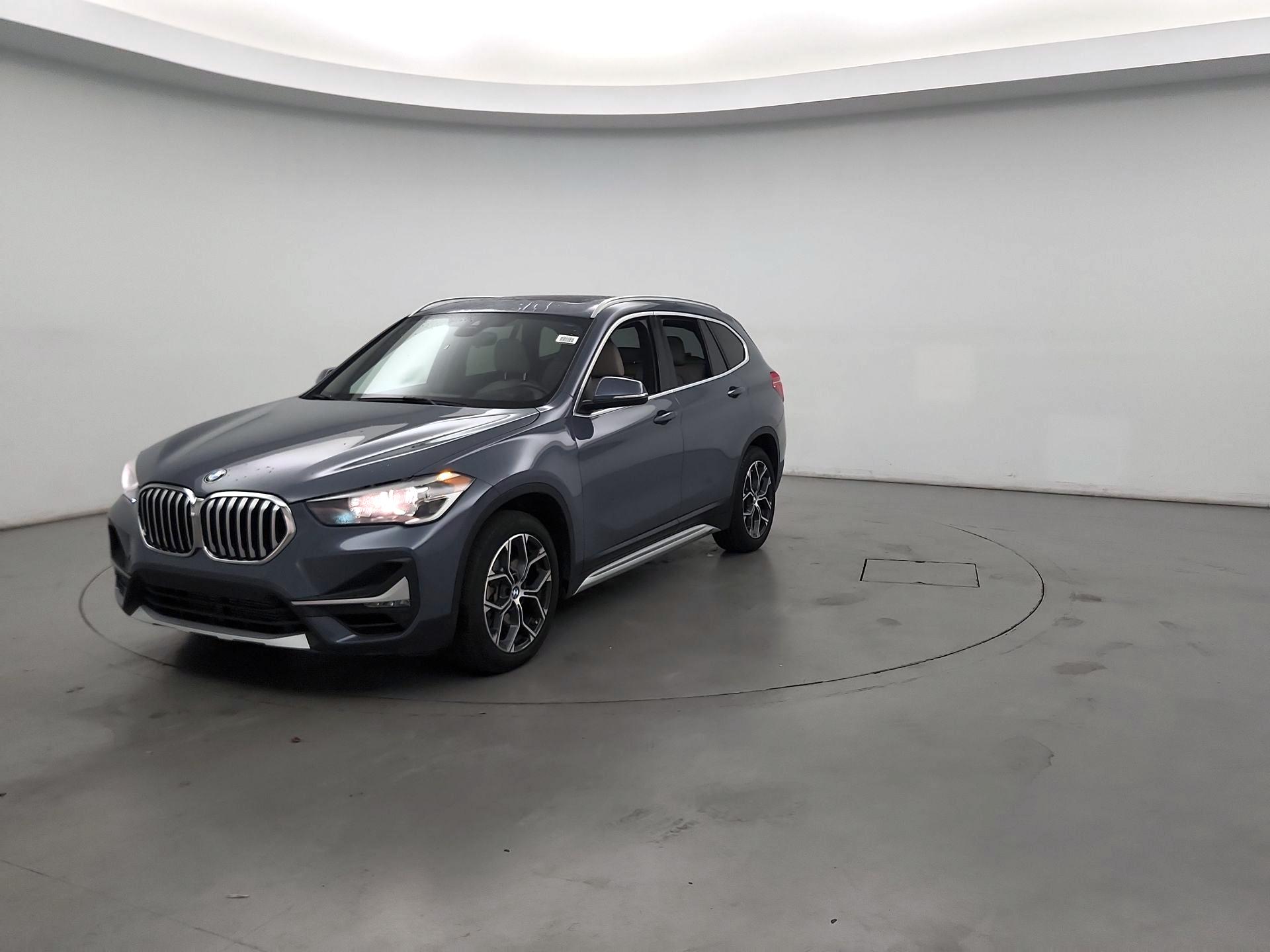 Thumbnail: 2020 BMW X1 - 3