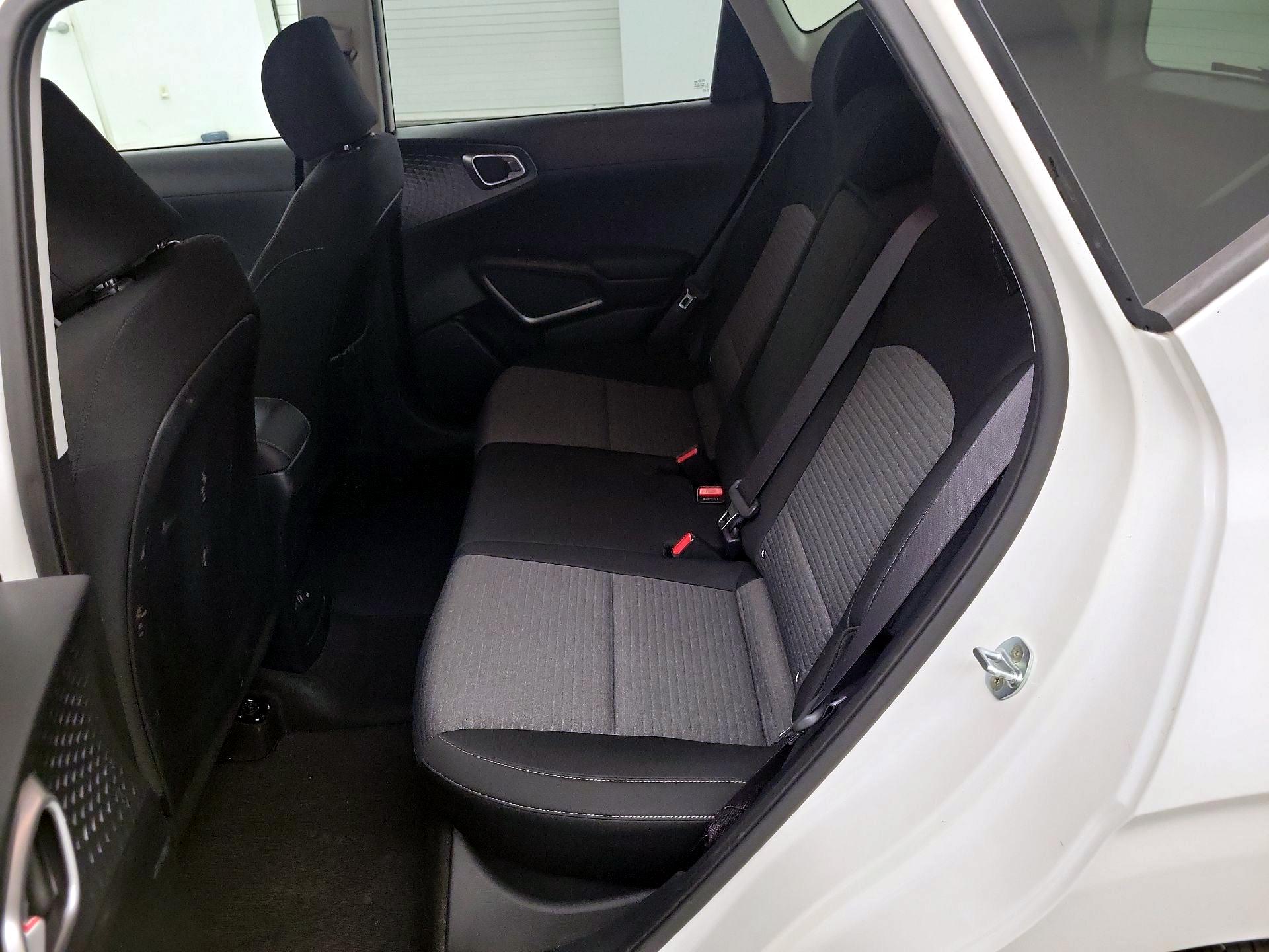 Thumbnail: 2020 Kia Soul - 18