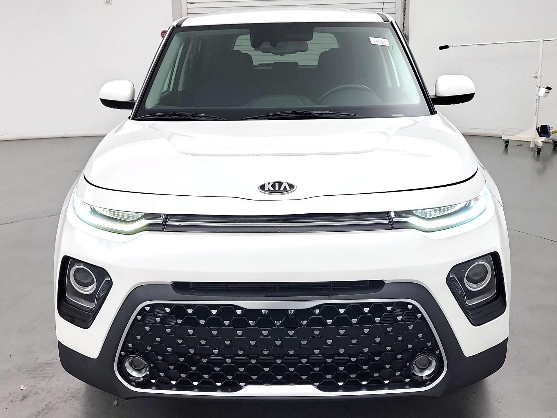 Thumbnail: 2020 Kia Soul - 2