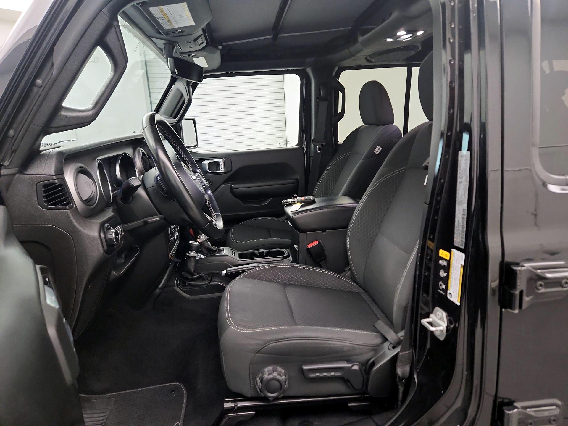 Thumbnail: 2021 Jeep Wrangler - 9