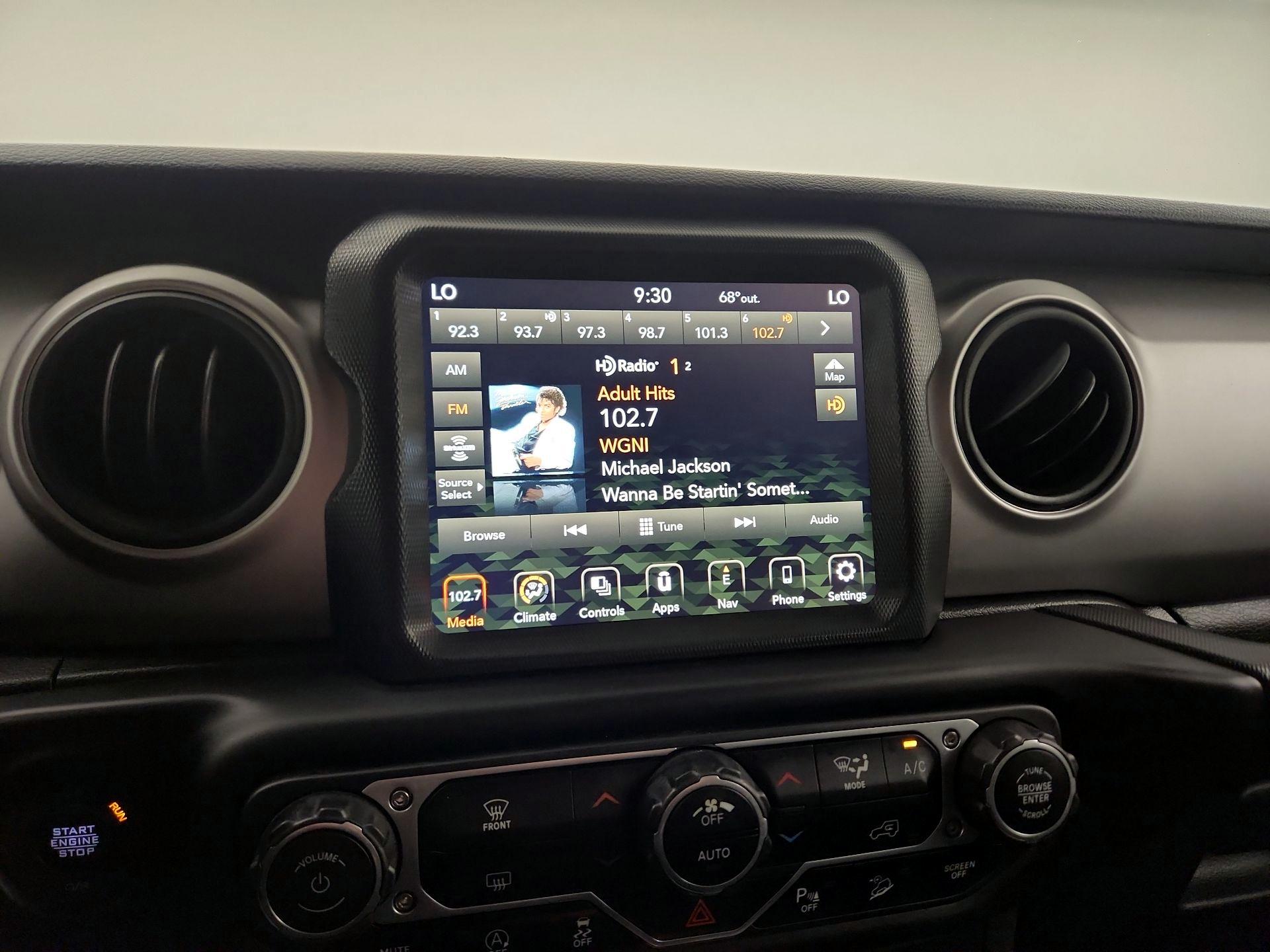 Thumbnail: 2021 Jeep Wrangler - 14