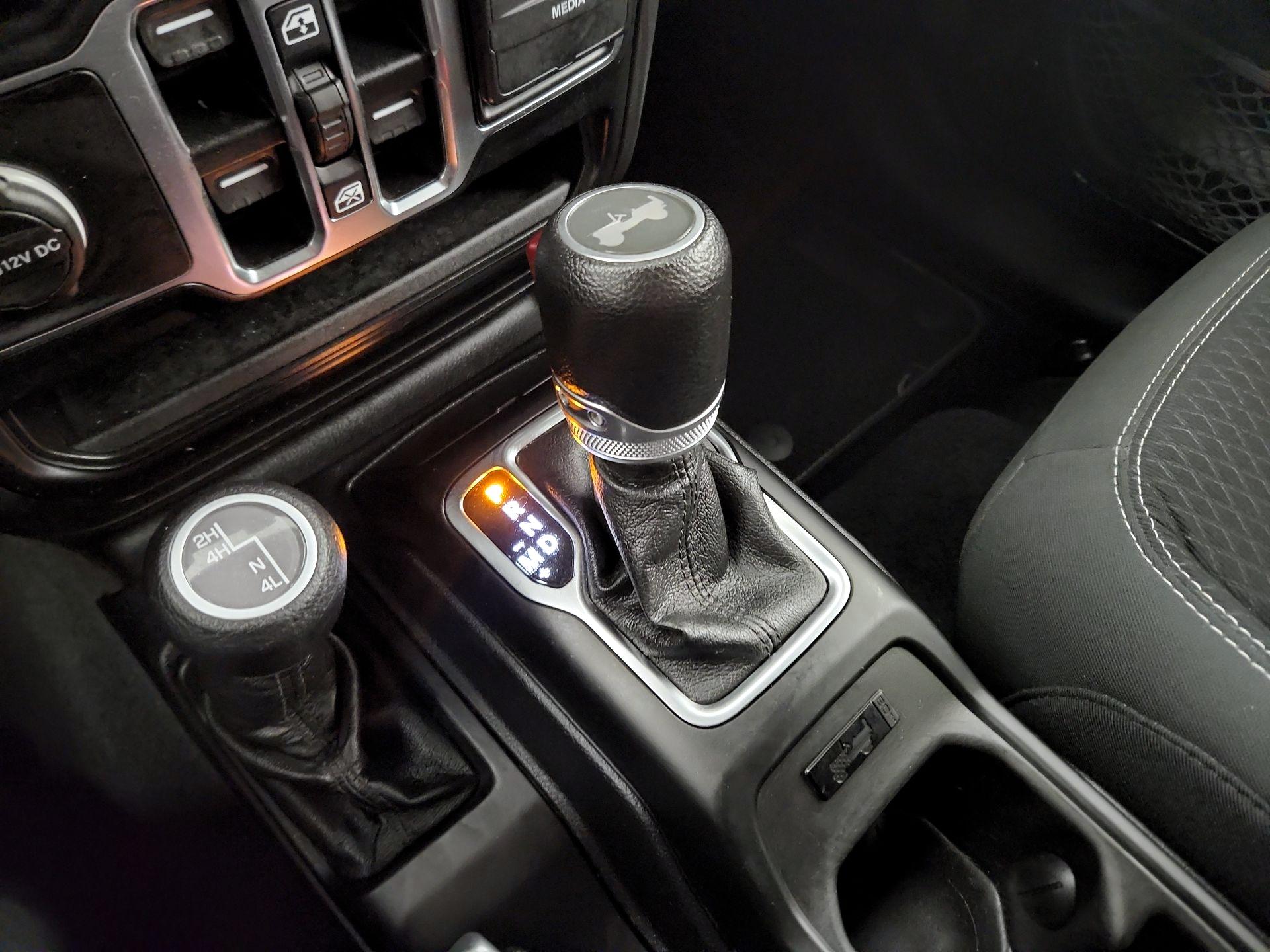 Thumbnail: 2021 Jeep Wrangler - 16