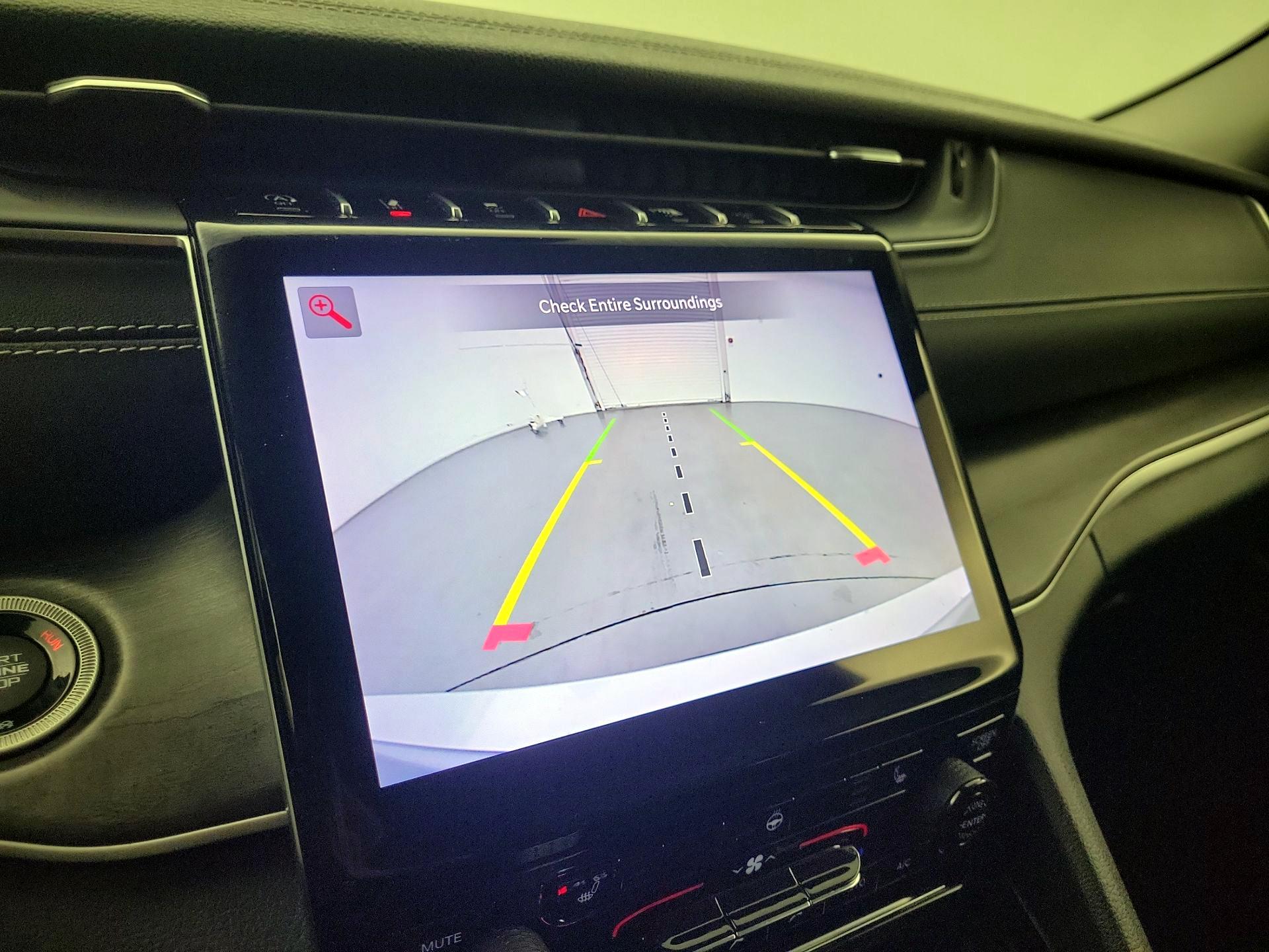 Thumbnail: 2022 Jeep Grand Cherokee L - 14