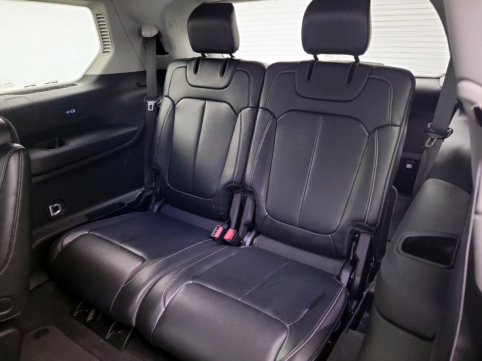 Thumbnail: 2022 Jeep Grand Cherokee L - 20