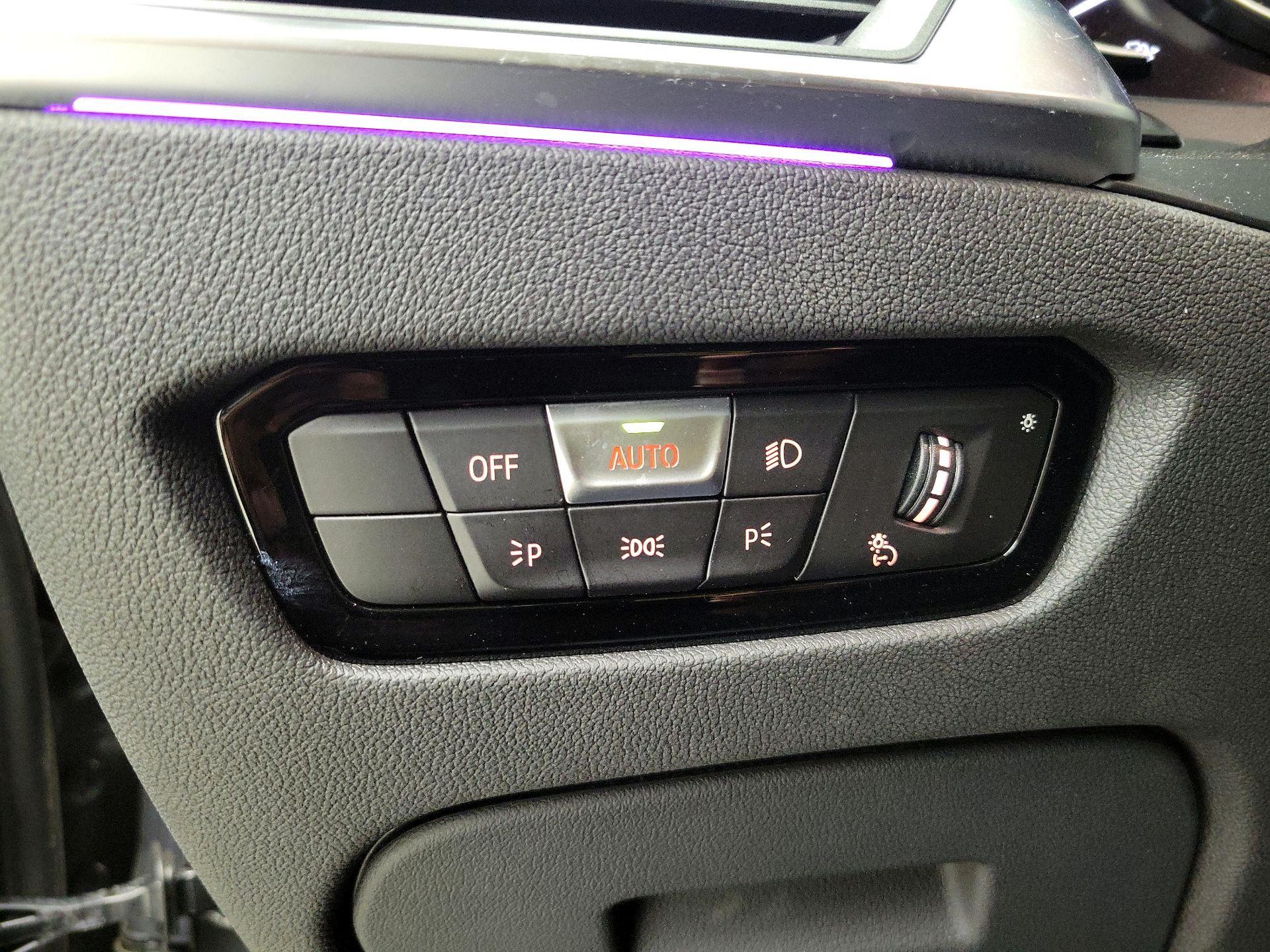 Thumbnail: 2020 BMW 3 Series - 13