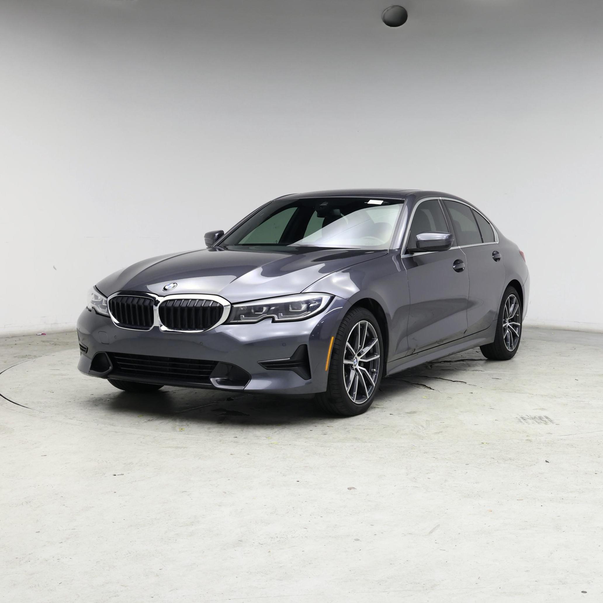 Thumbnail: 2020 BMW 3 Series - 4