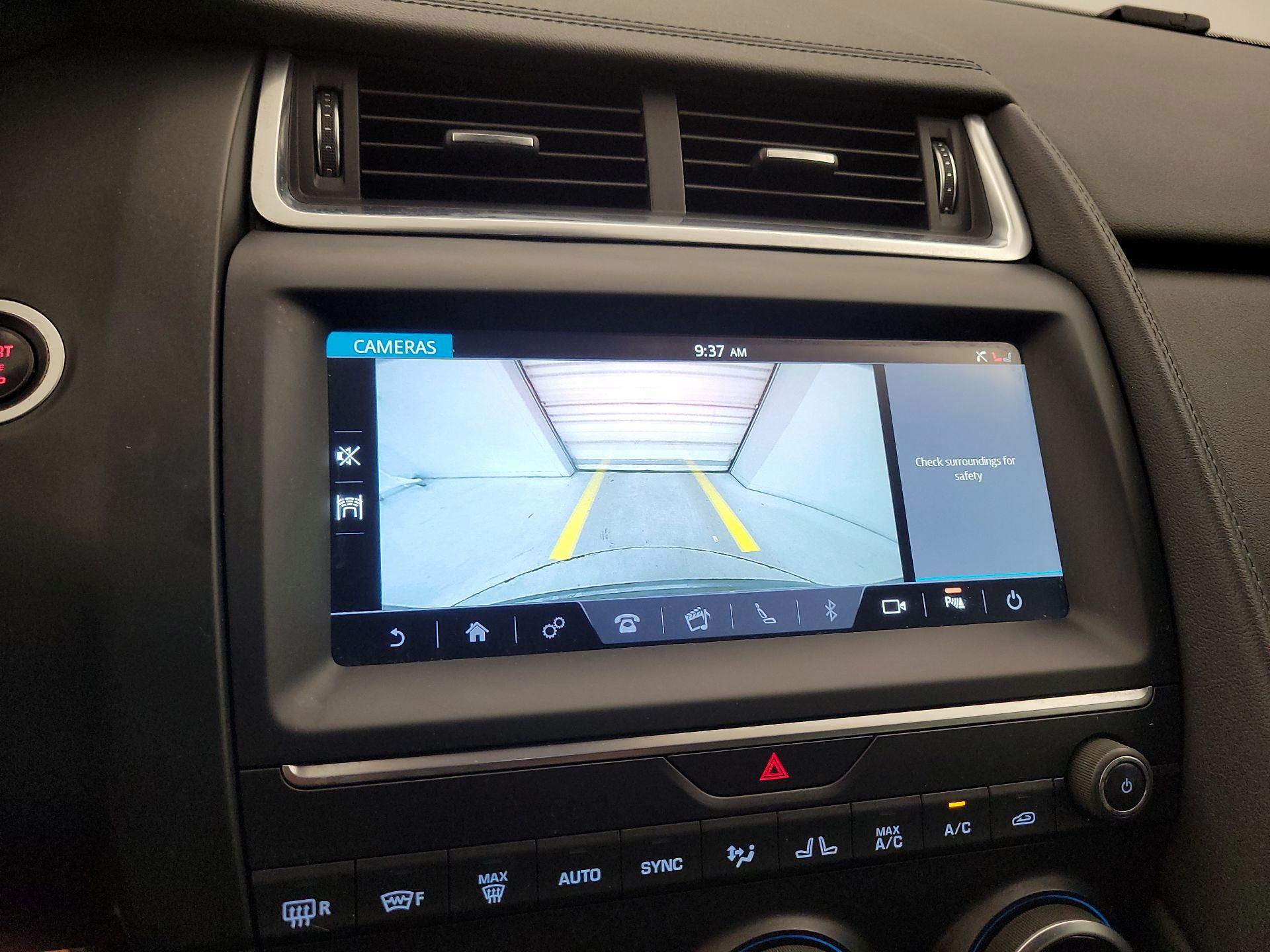 Thumbnail: 2020 Jaguar E-Pace - 14