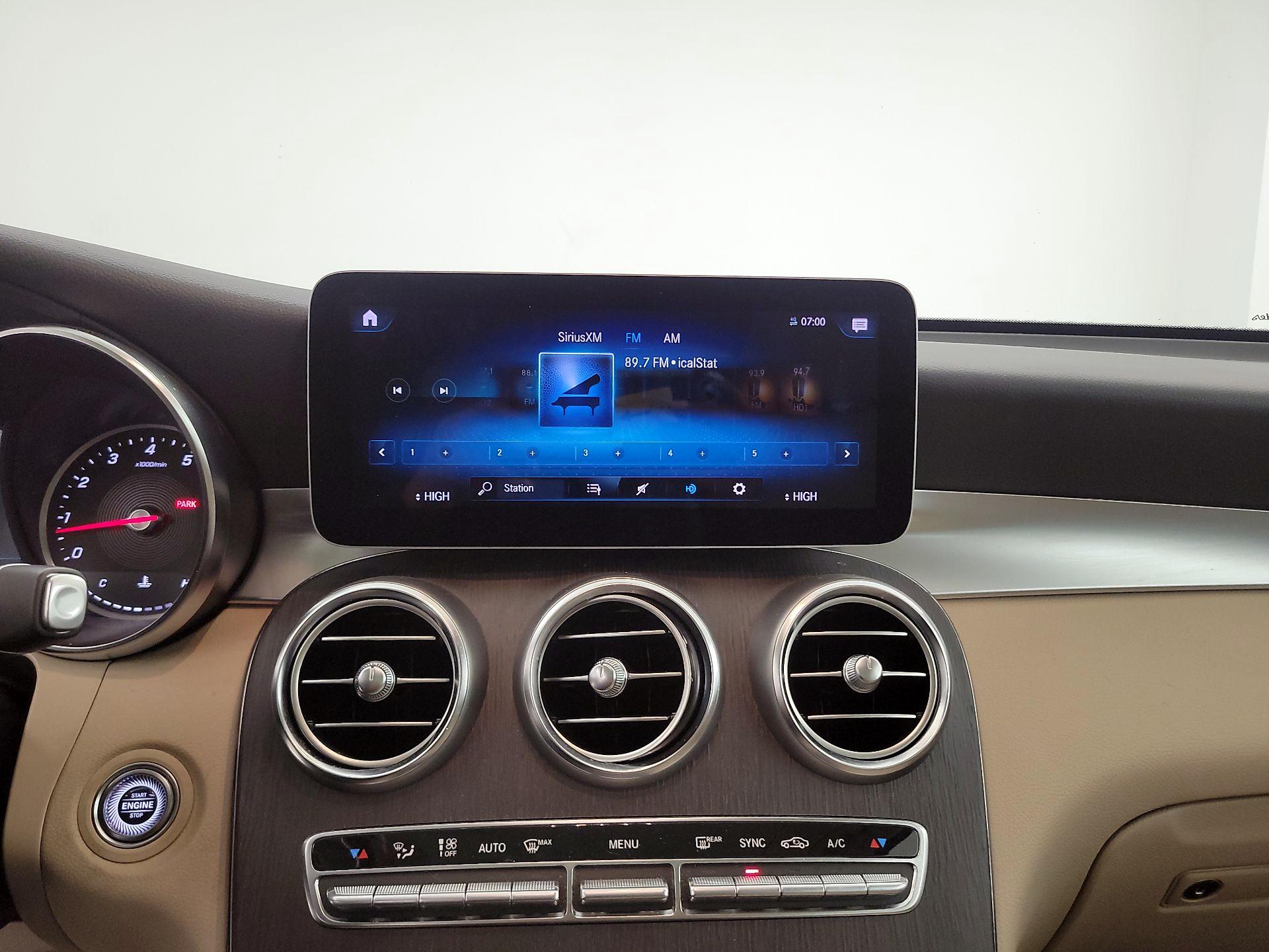 Thumbnail: 2020 Mercedes-Benz GLC - 15