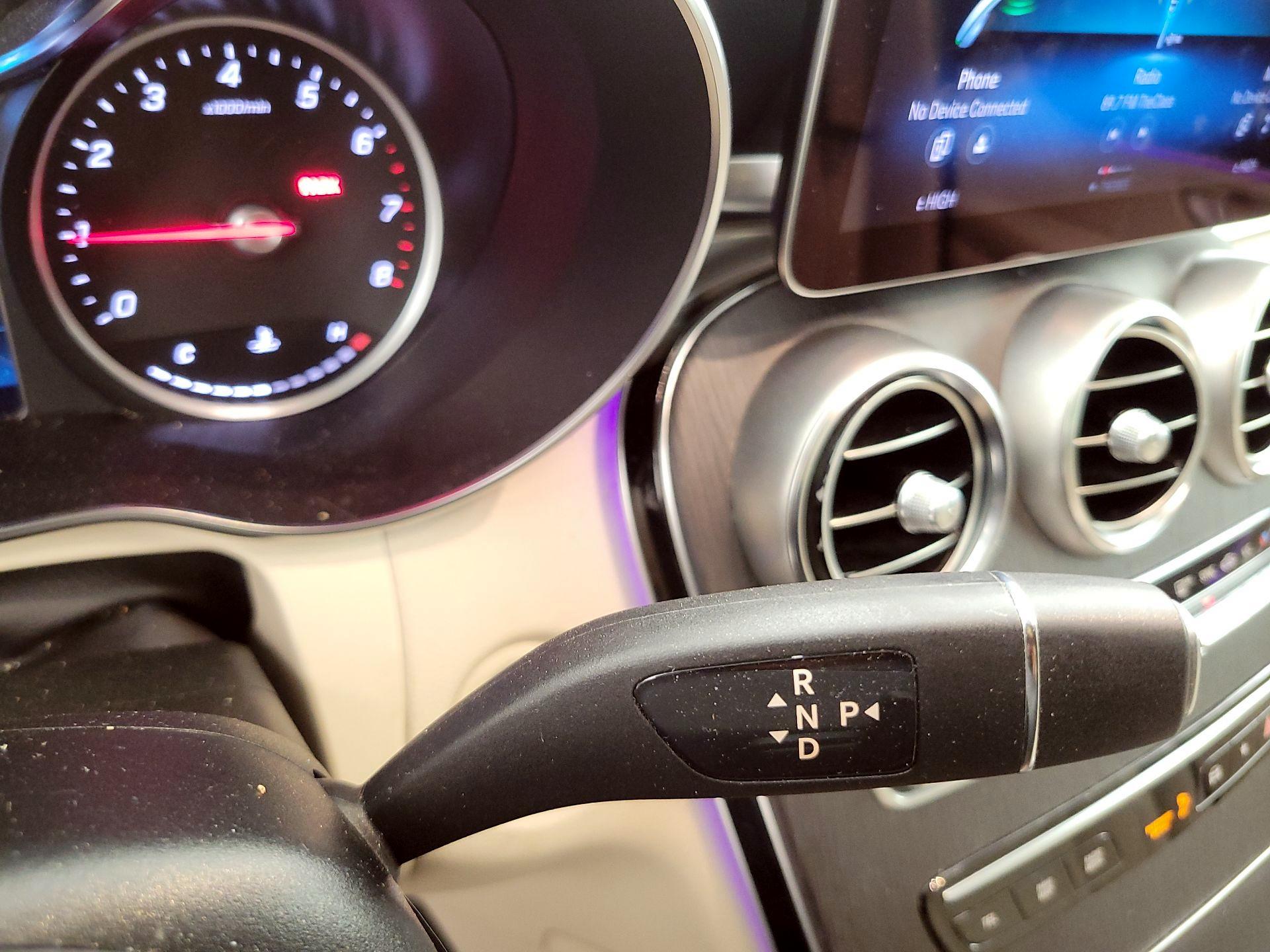 Thumbnail: 2020 Mercedes-Benz GLC - 17