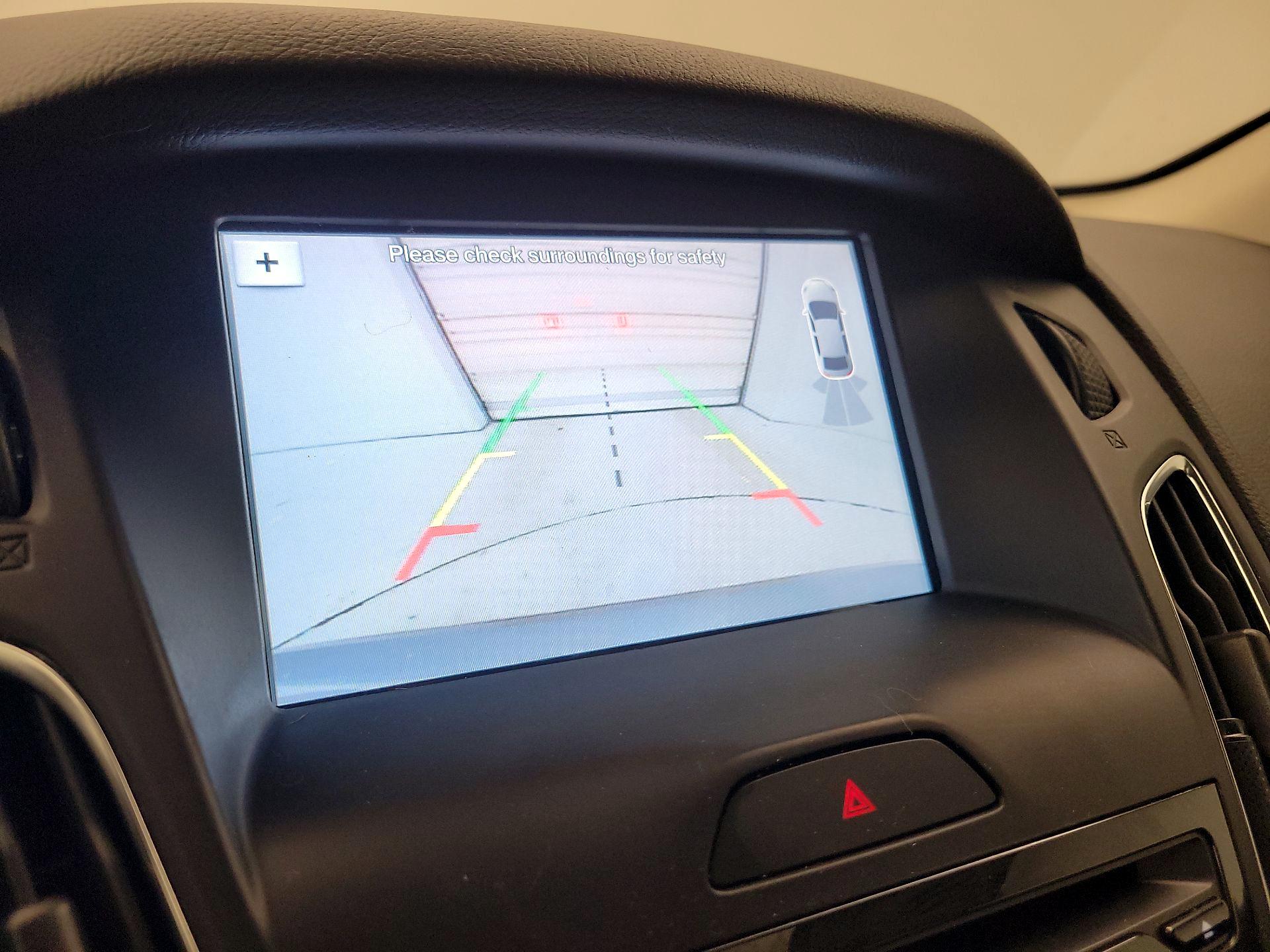 Thumbnail: 2017 Ford Focus - 14