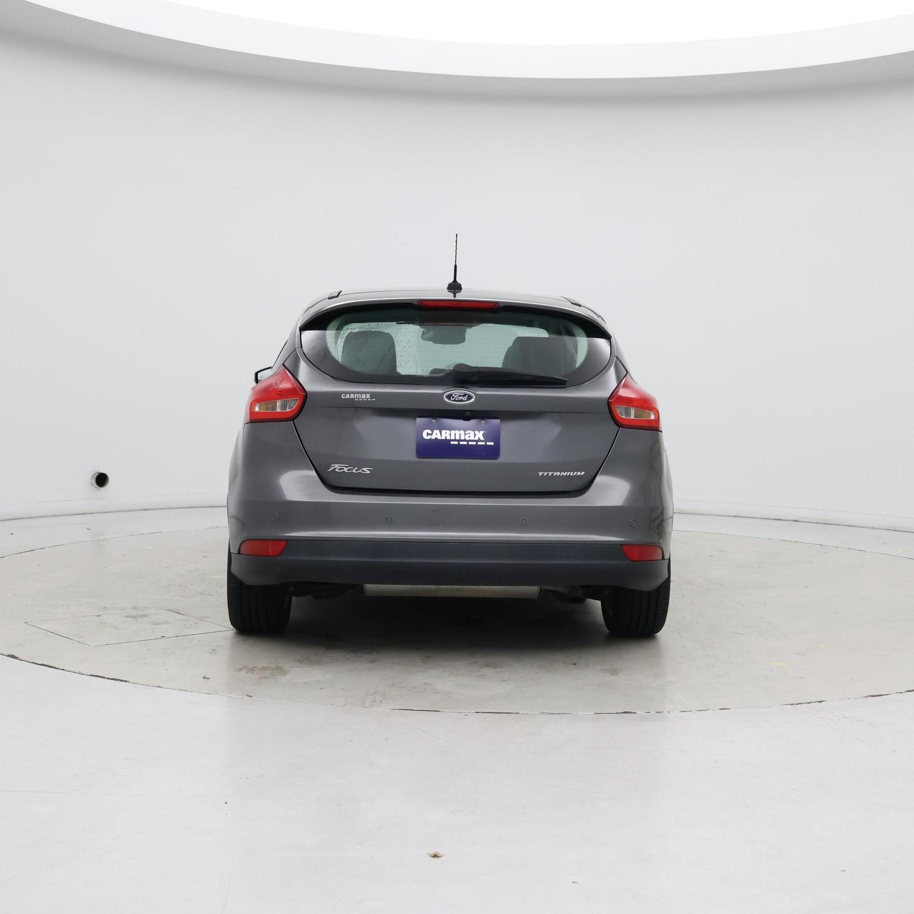 Thumbnail: 2017 Ford Focus - 6