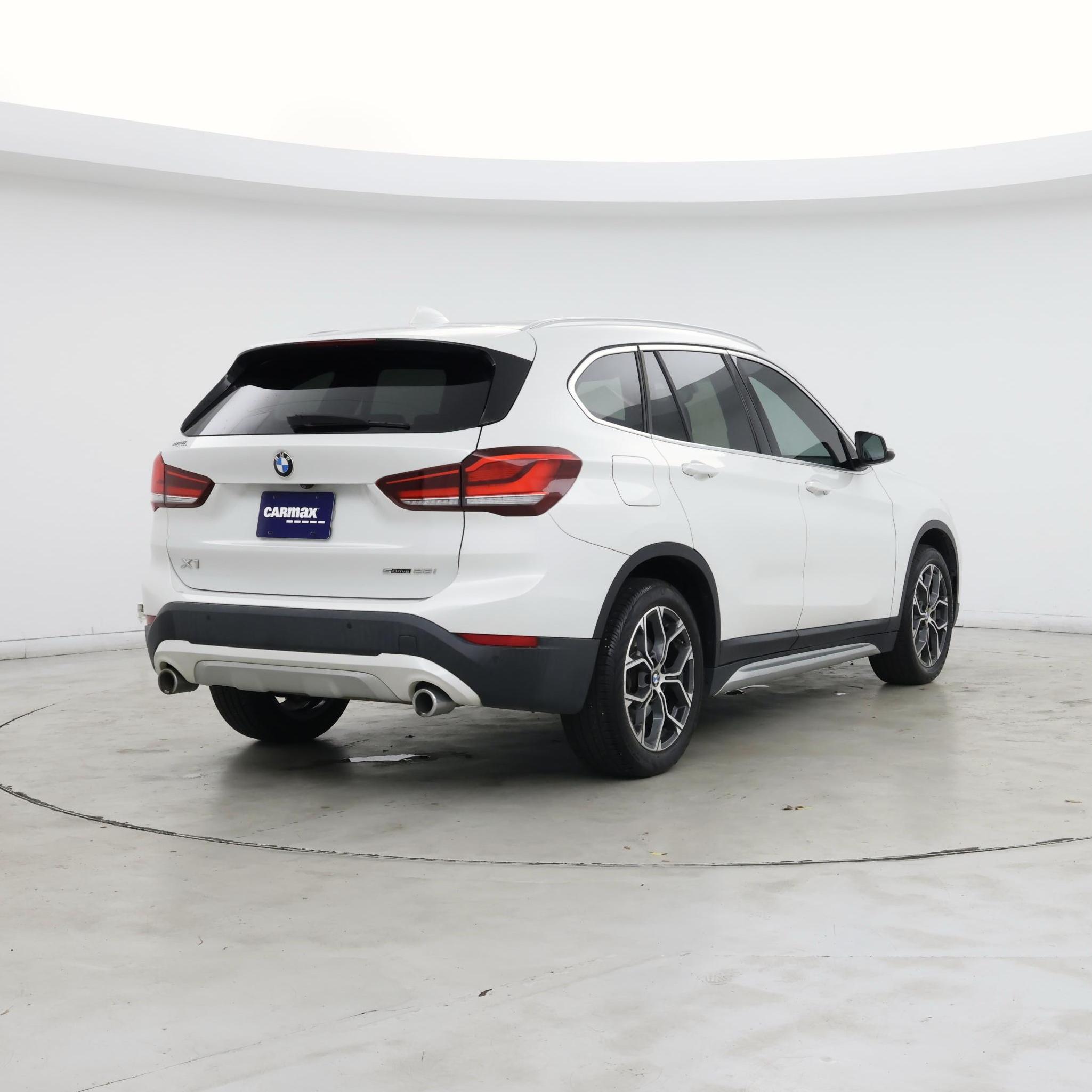Thumbnail: 2020 BMW X1 - 8